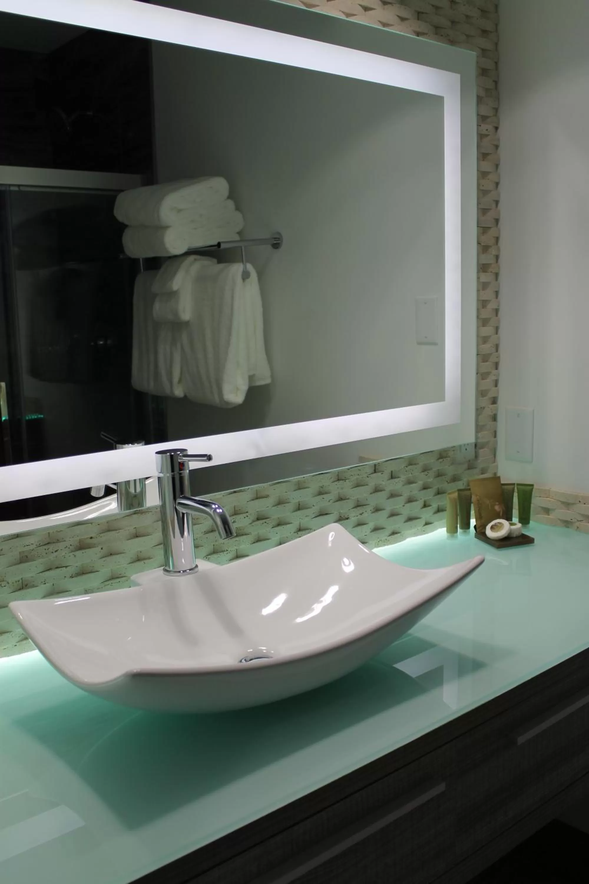 Regalia Hotel & Conference Center