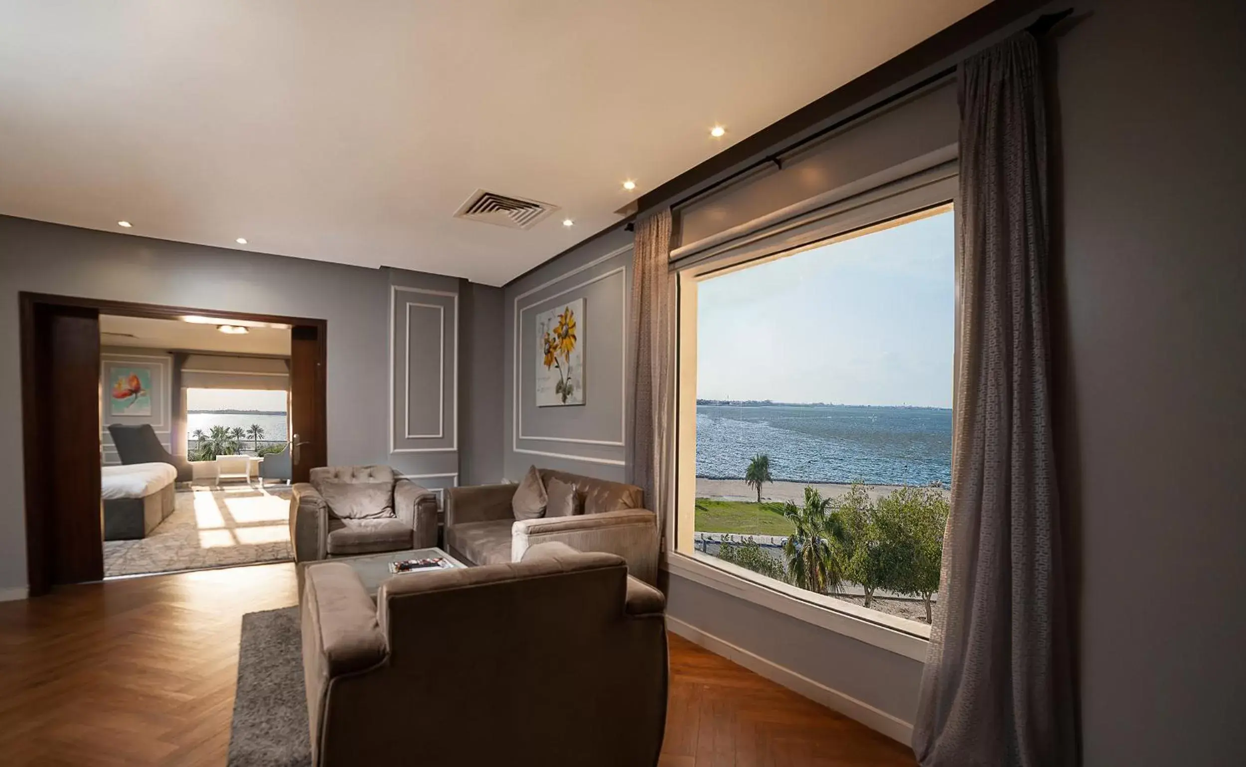 King Suite Sea View in Golden Garden Al Corniche King Suite Sea View in Golden Garden Al Corniche