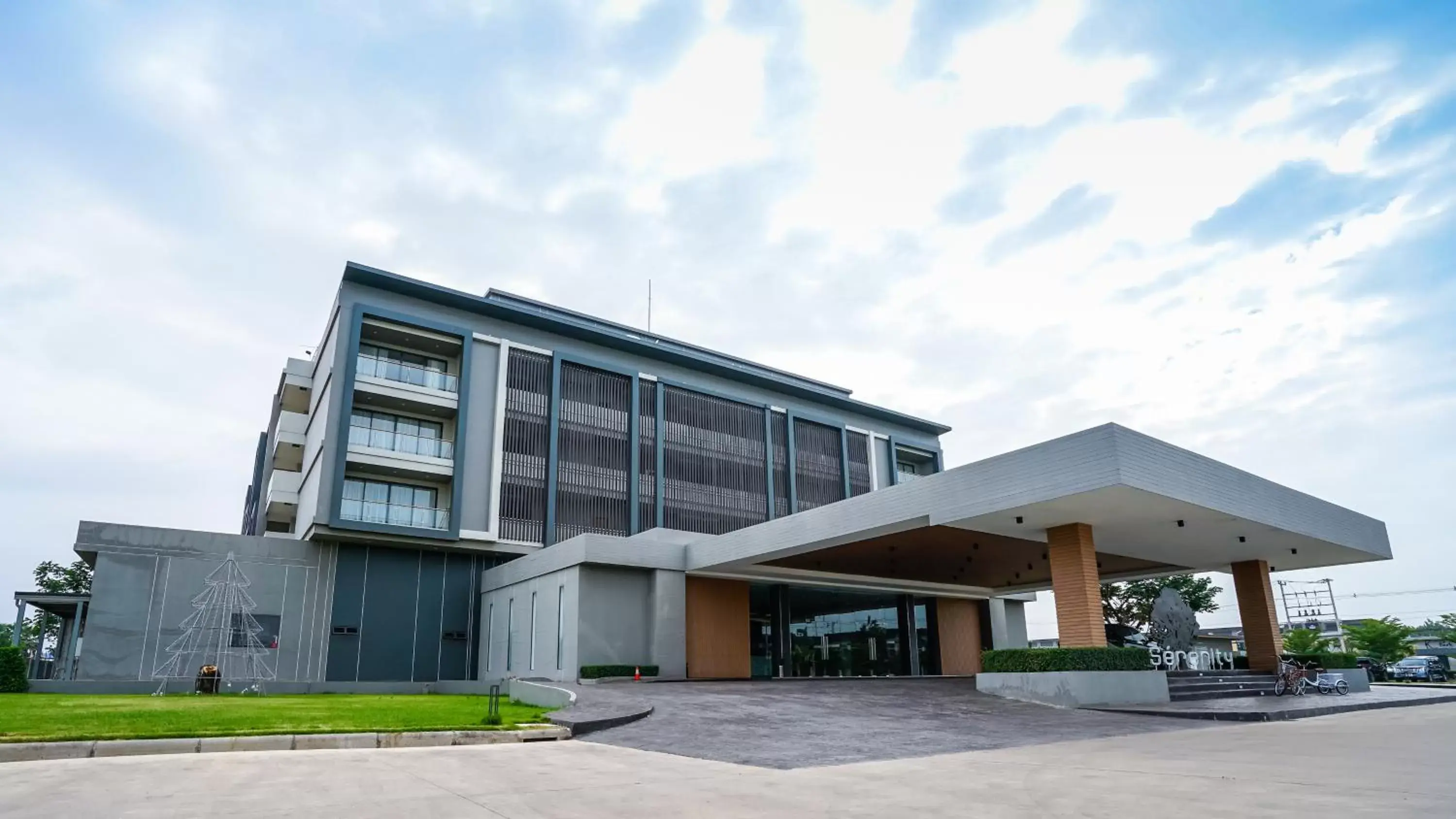 Facade/entrance, Property Building in Serenity Hotel and Spa Kabinburi