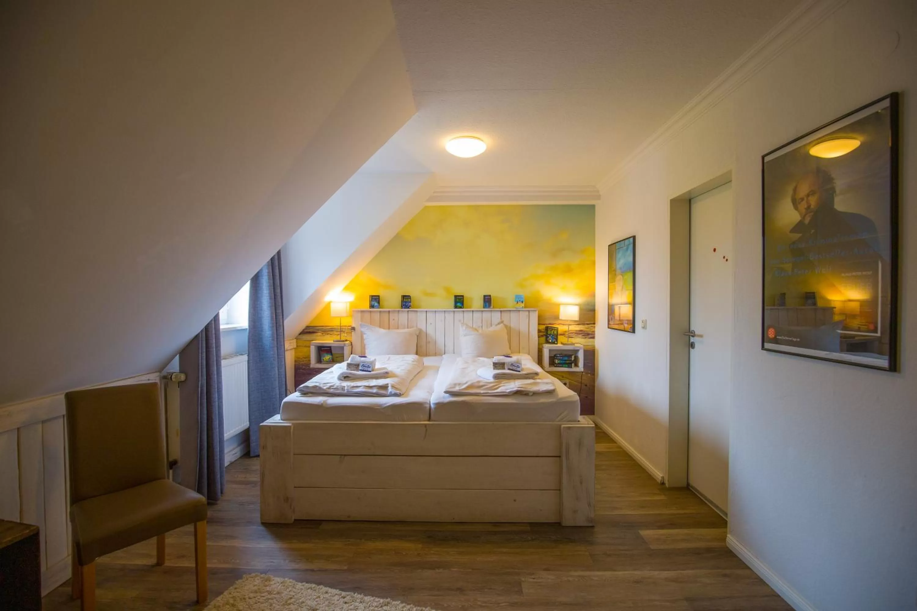 Bed in Stadthotel-Garni Smutje