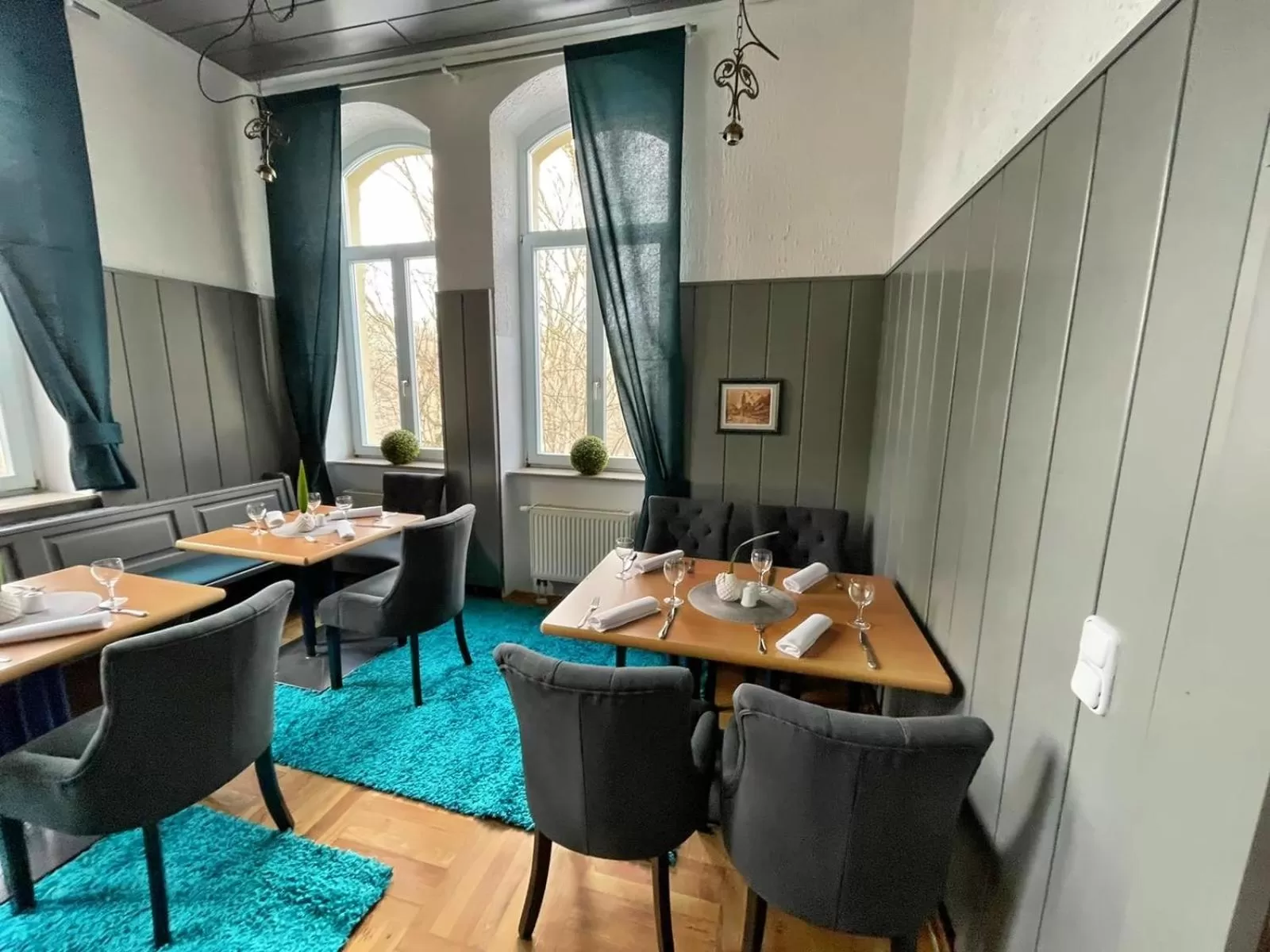 Restaurant/places to eat in Parkhotel Waldschlösschen