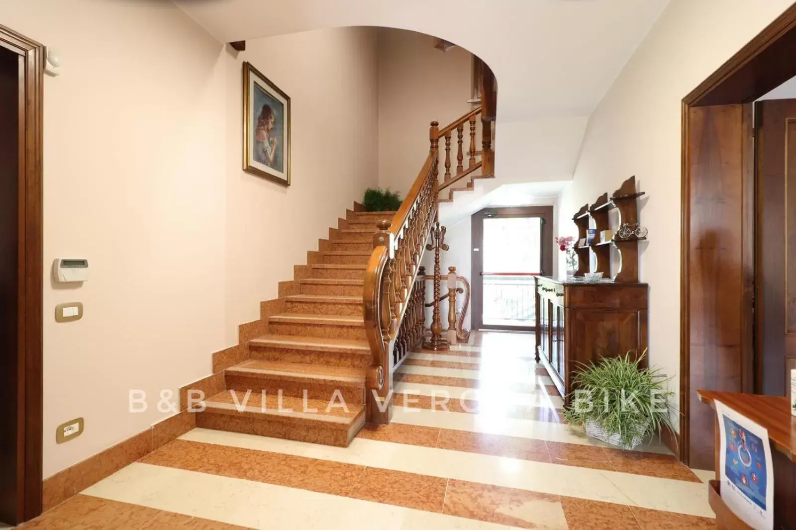 Lobby or reception in B&B Villa Verona Bike