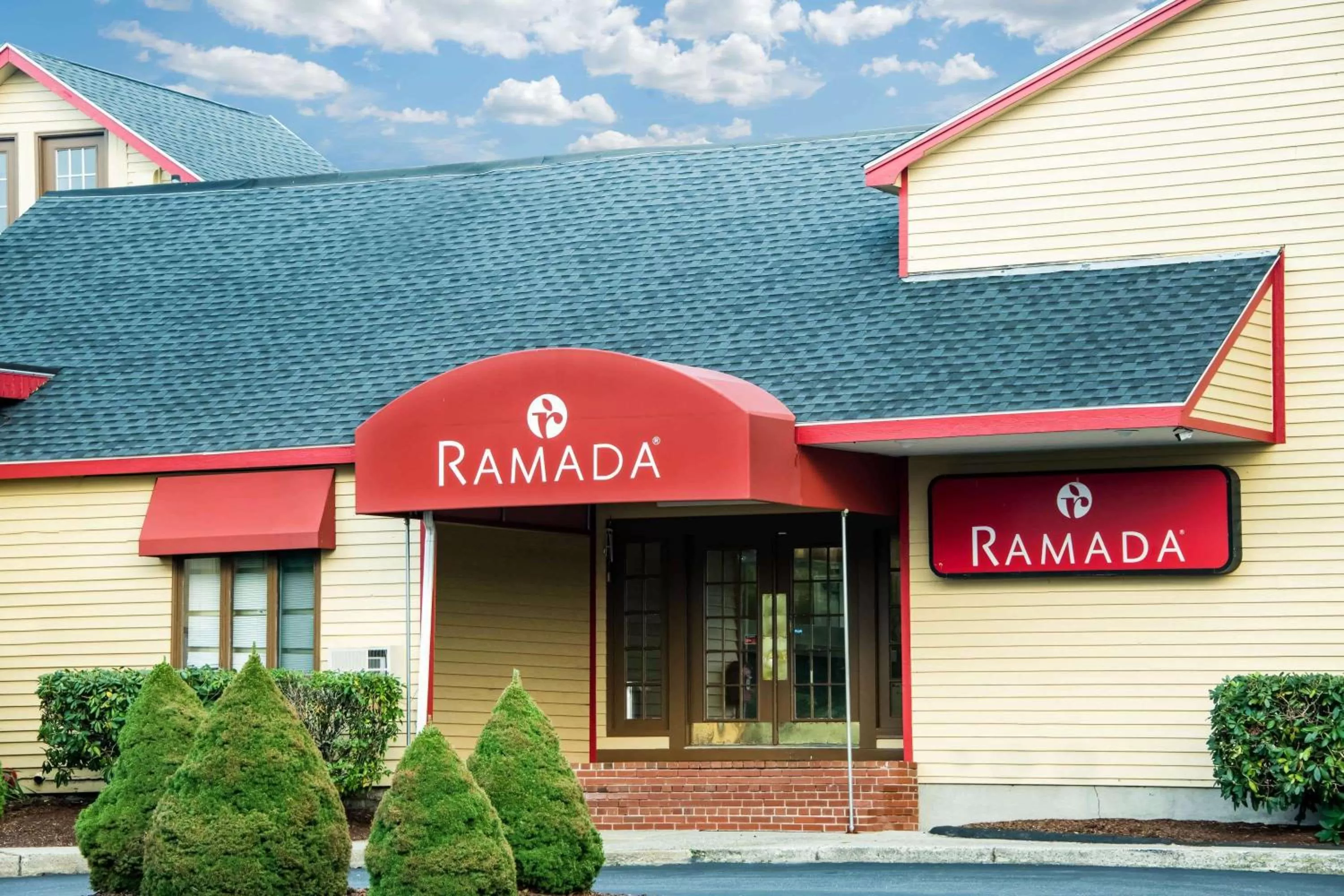 Property building in Ramada by Wyndham Groton Mystic