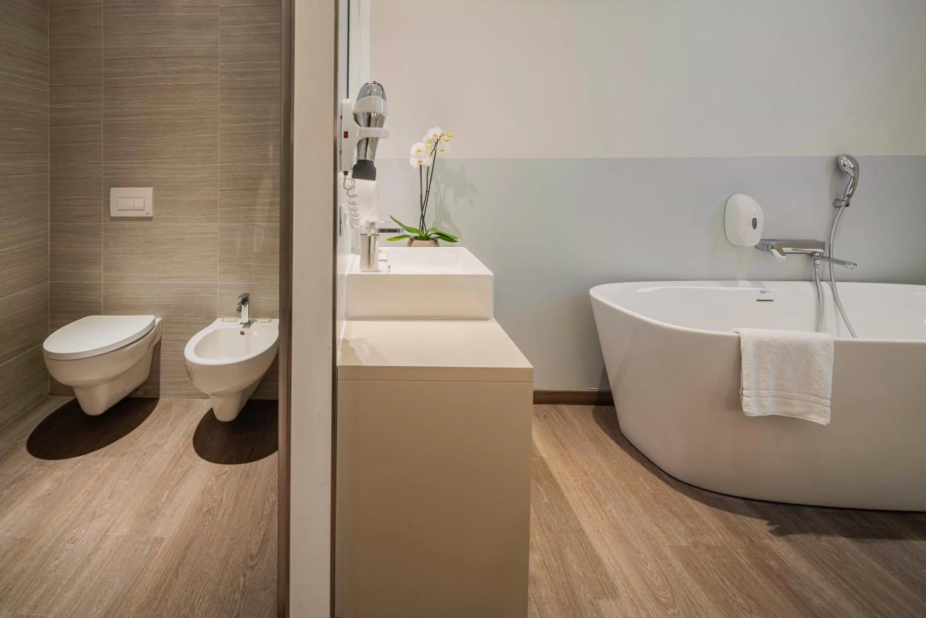 Toilet in Fasthotel Linate