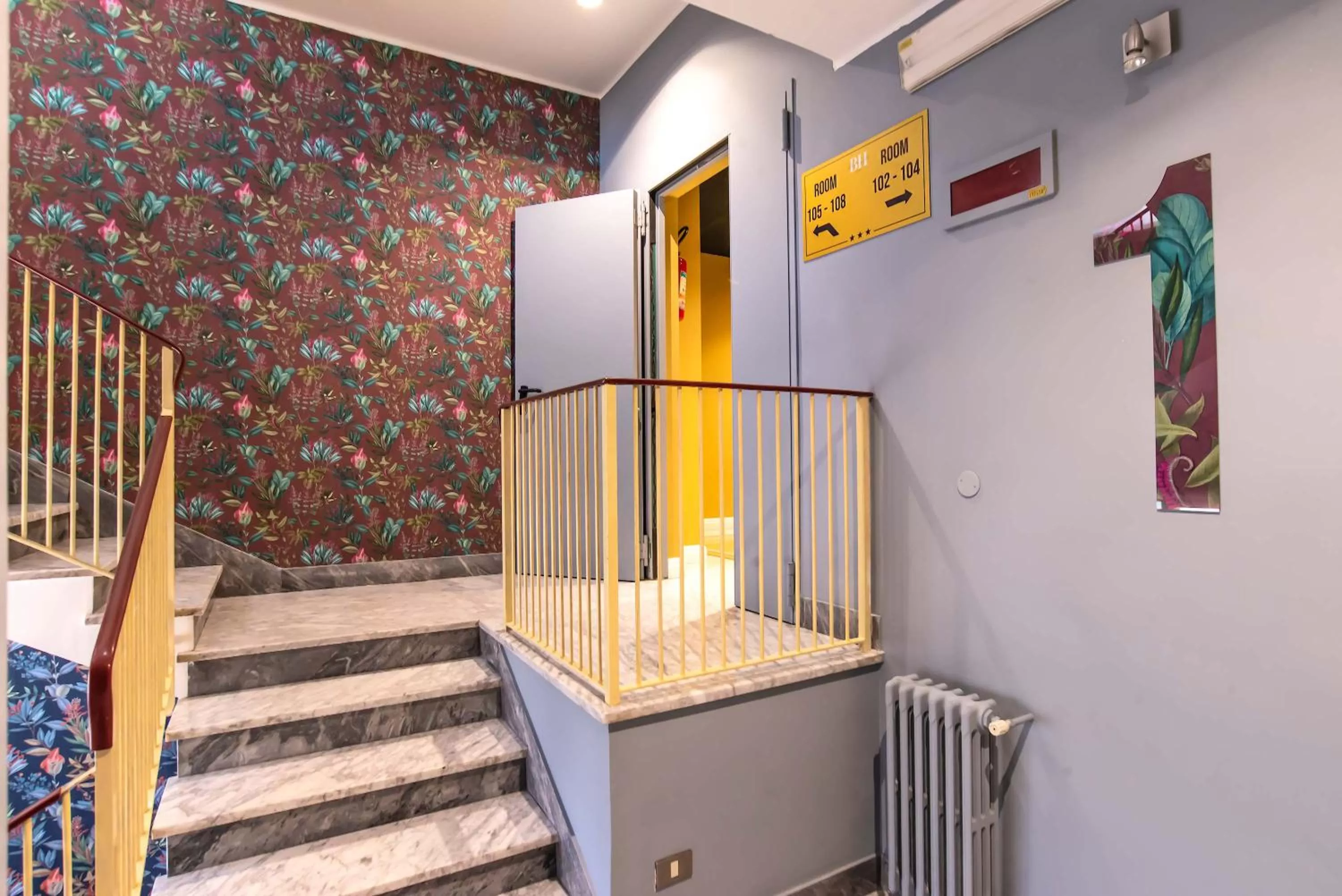 Decorative detail, Bed in Bloom Hotel Rome