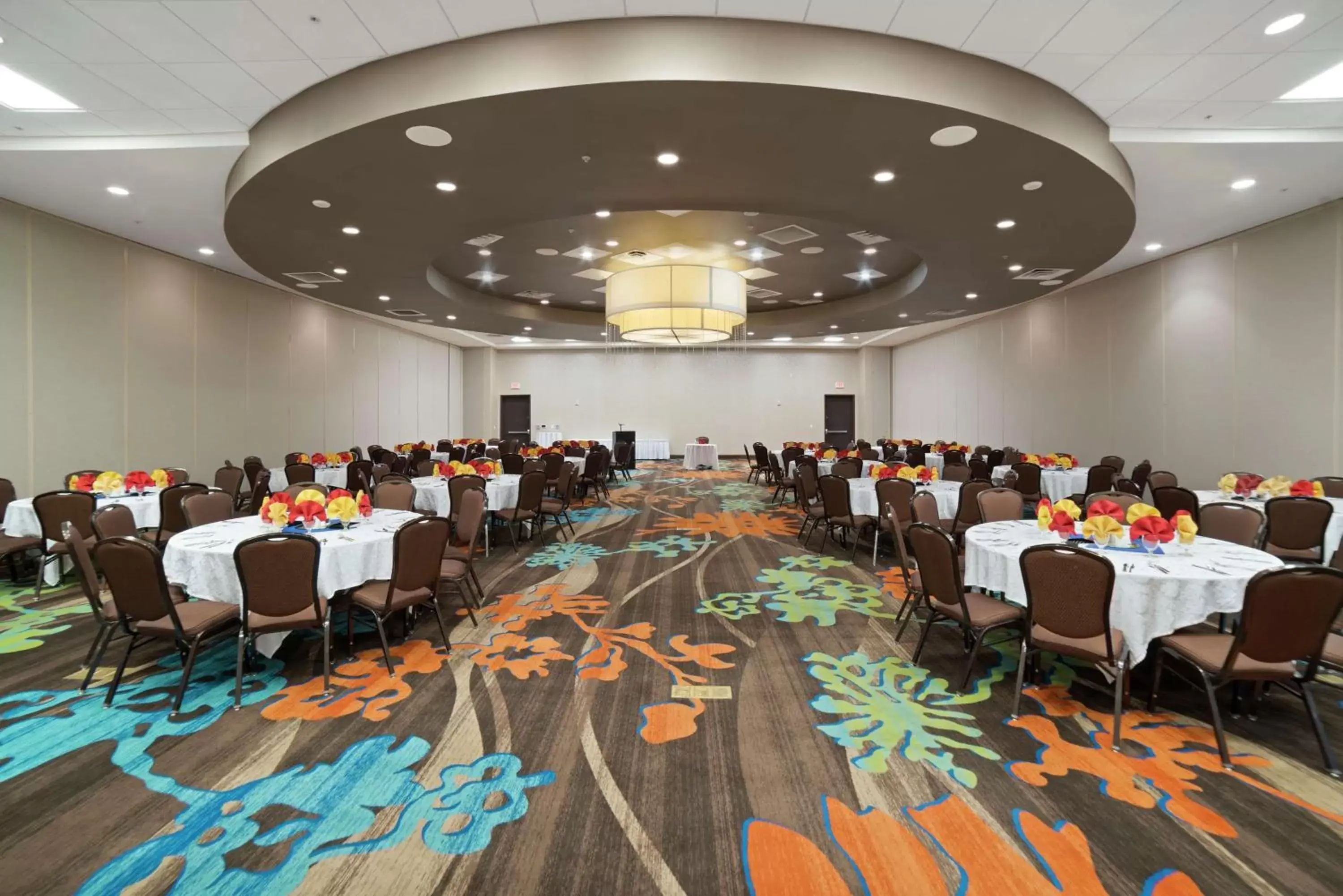 Meeting/conference room, Restaurant/Places to Eat in Hilton Garden Inn Lawton-Fort Sill