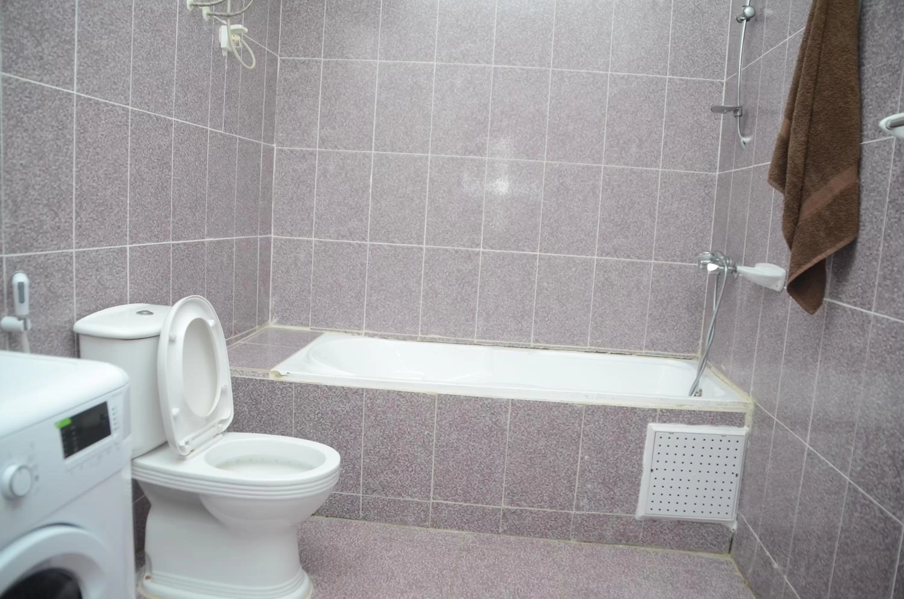 Bathroom in Hotel La Perle