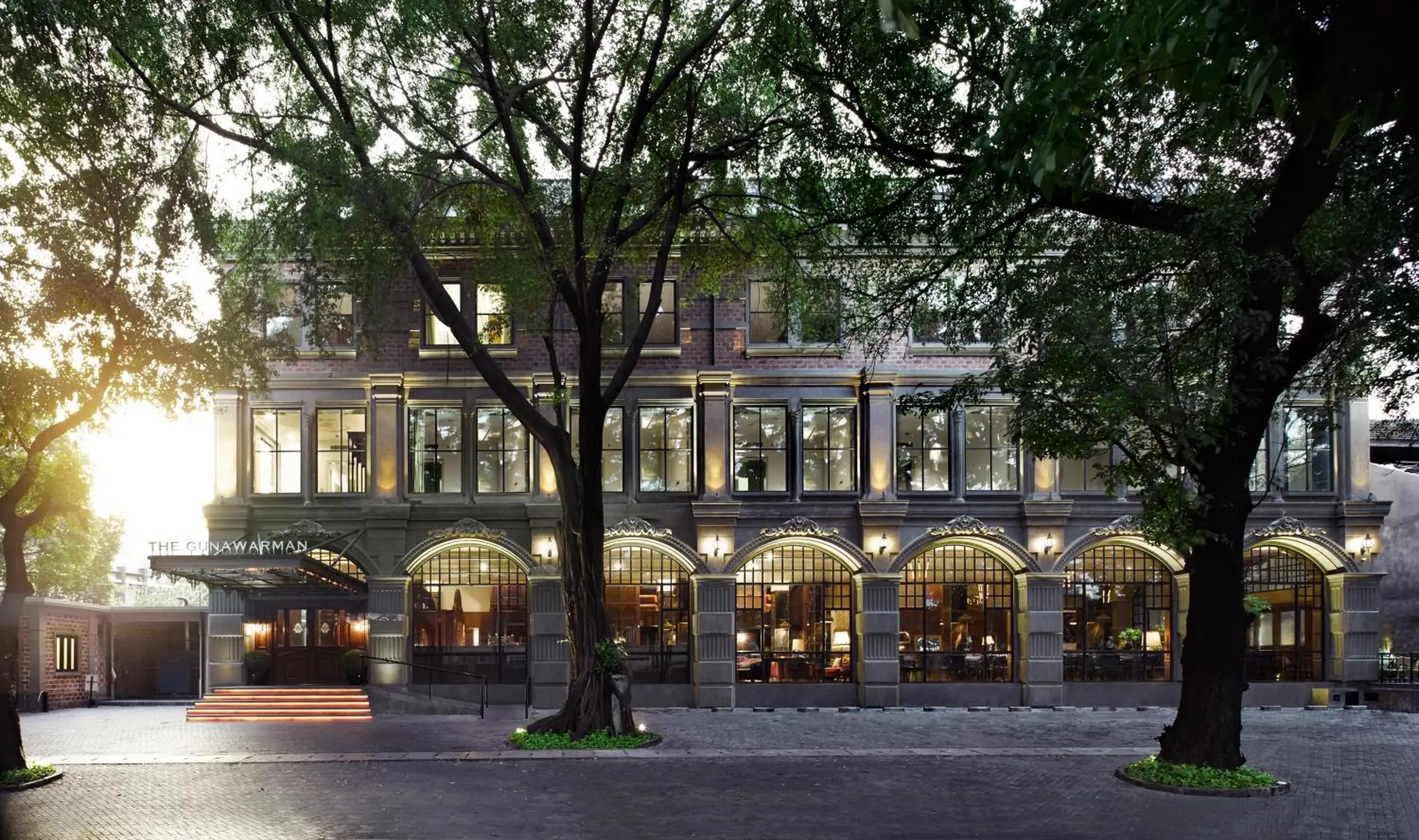 Facade/entrance in The Gunawarman Facade/entrance in The Gunawarman