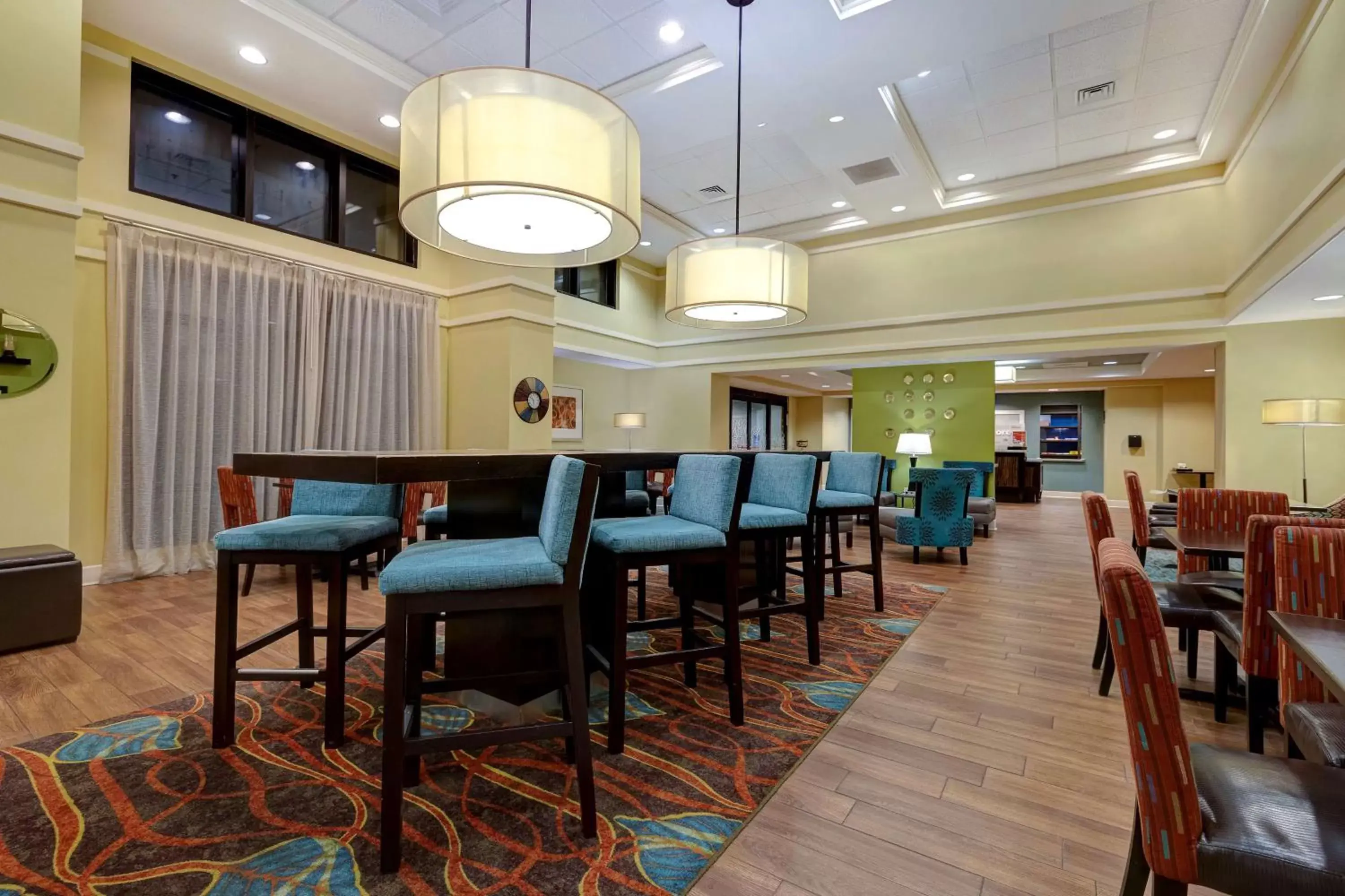 Breakfast, Restaurant/Places to Eat in Hampton Inn & Suites Pensacola/Gulf Breeze