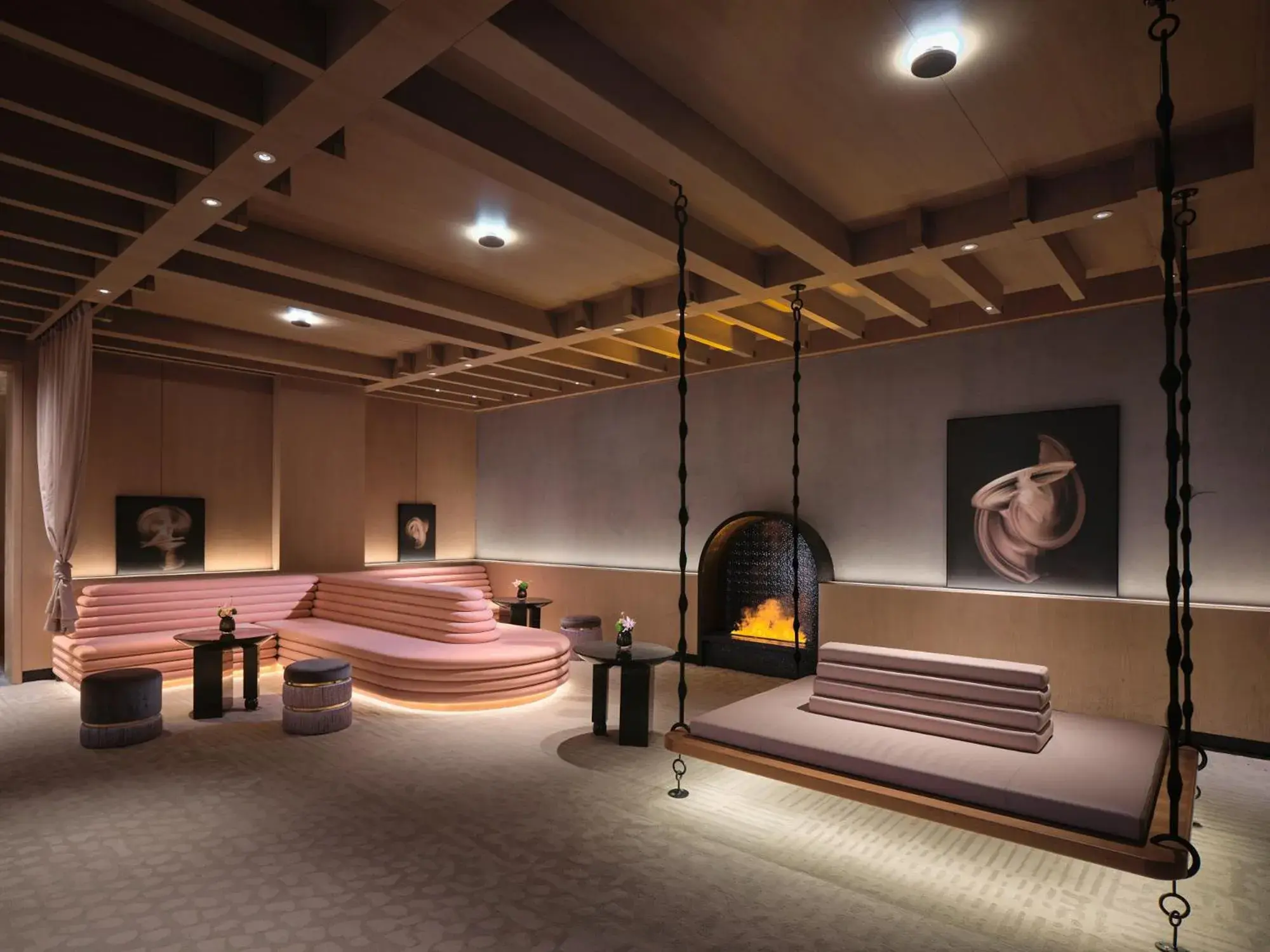 Lounge or bar in Hotel Indigo Hangzhou Uptown, an IHG Hotel