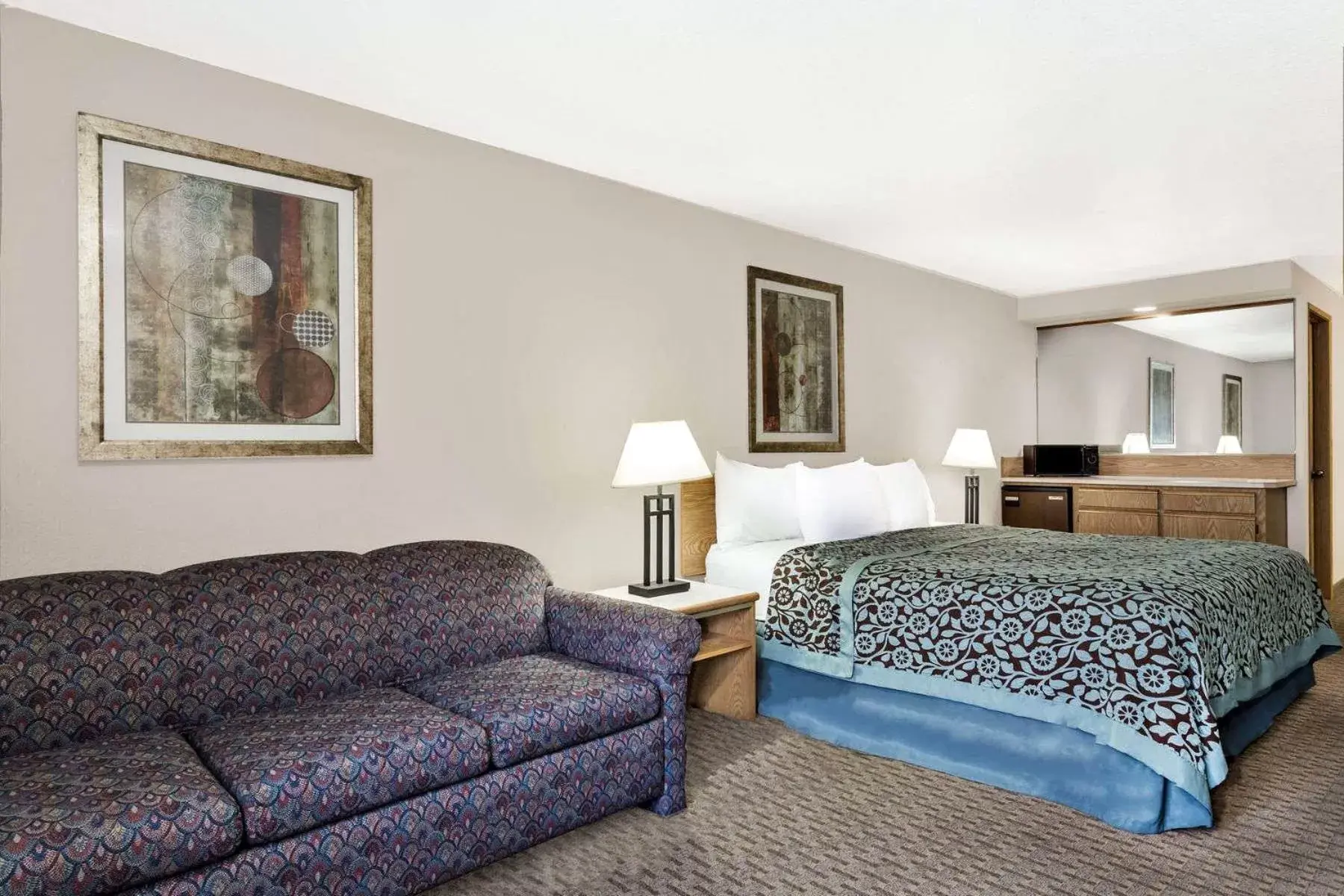 Bedroom in Days Inn & Suites by Wyndham Kanab