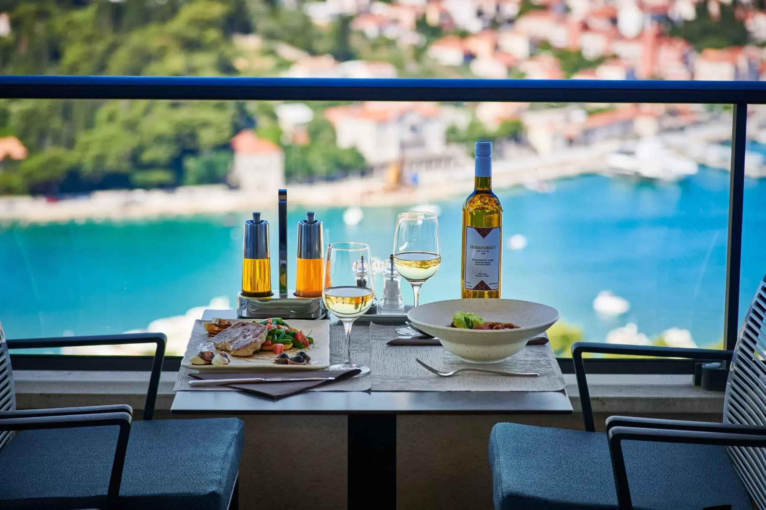 Food and drinks in Hotel Adria Food and drinks in Hotel Adria