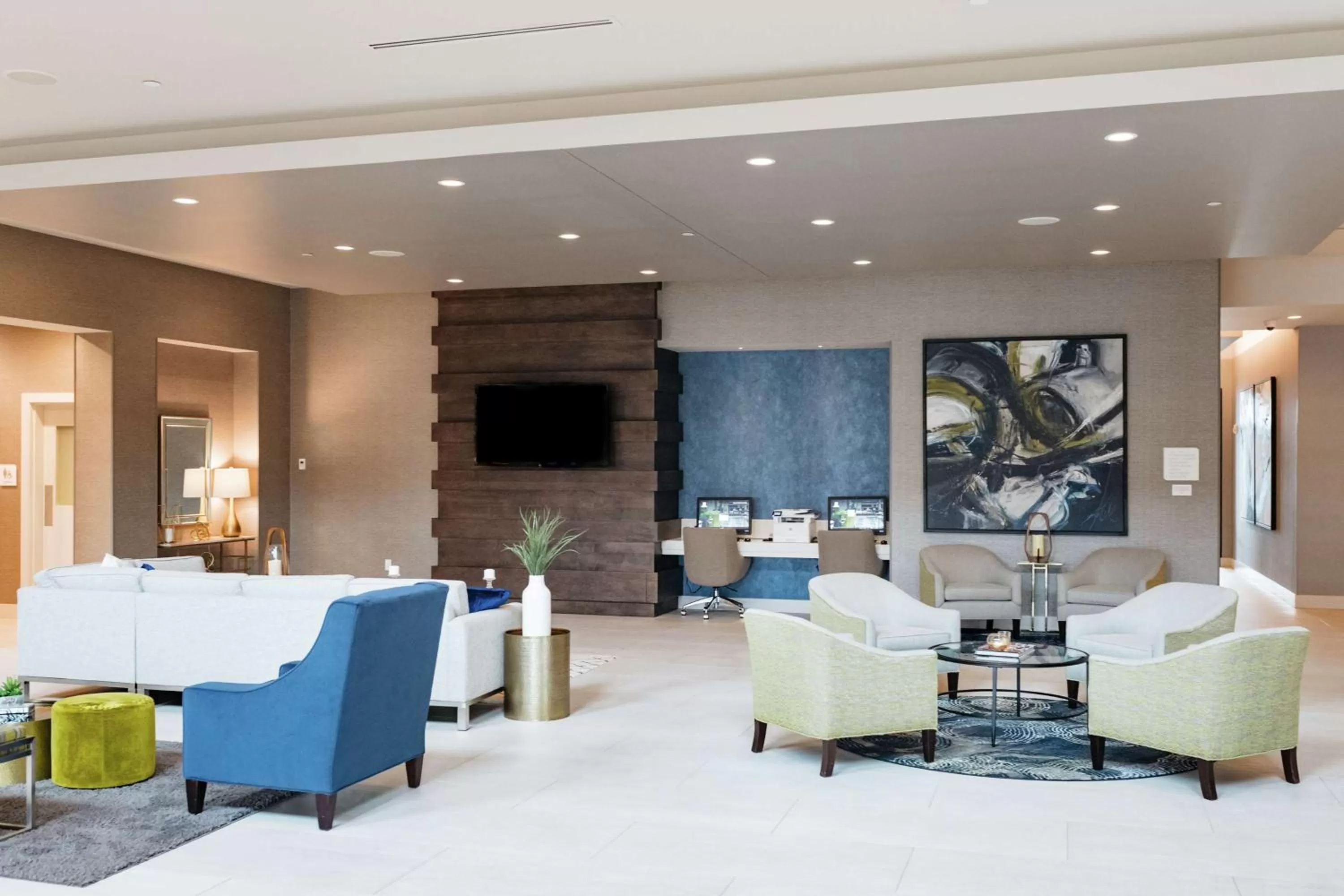 Lobby or reception in Hilton Garden Inn Madison Sun Prairie