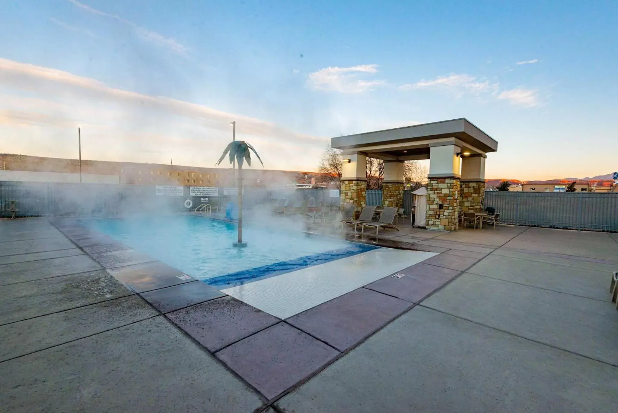 Swimming Pool in My Place Hotel - St. George, UT