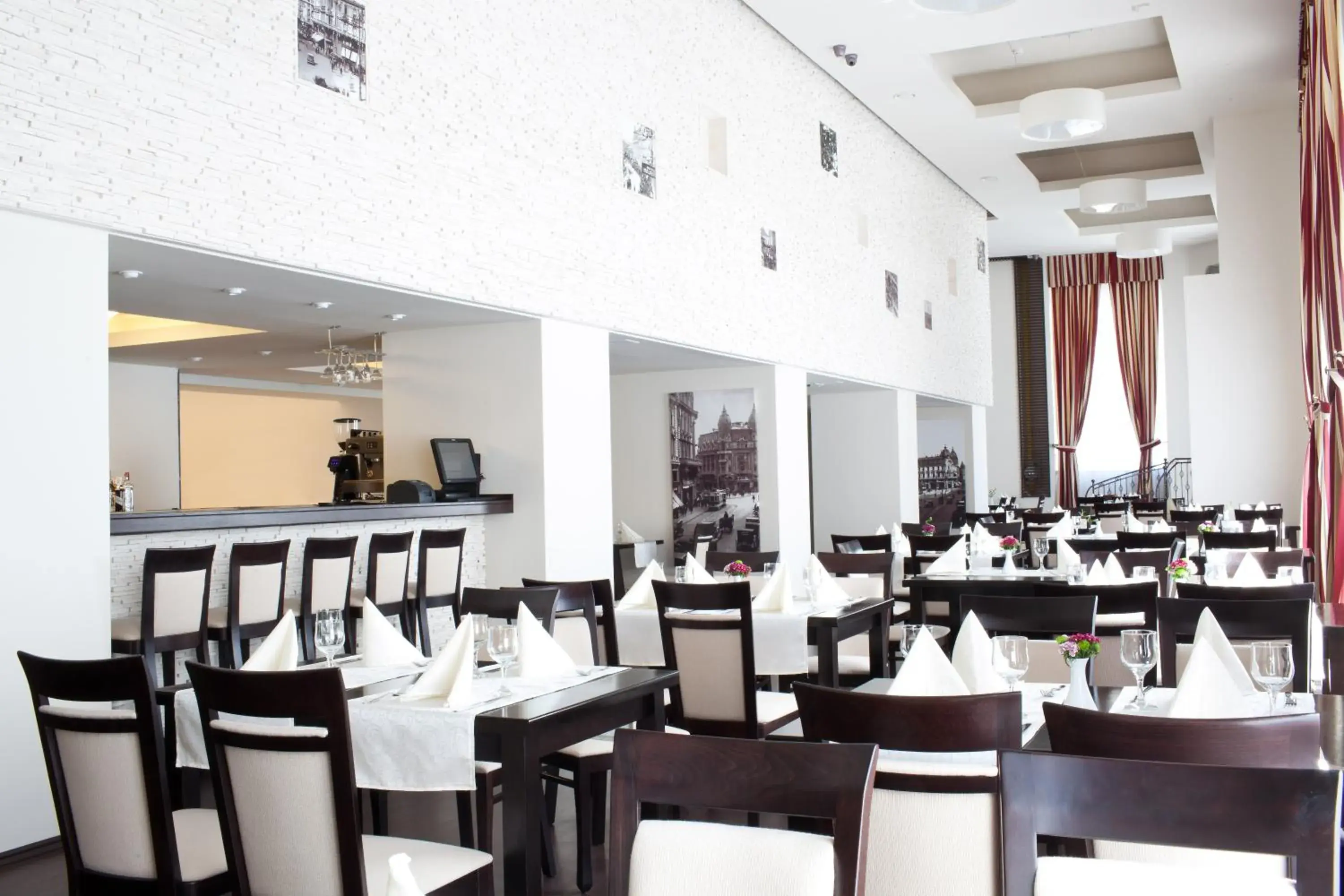 Restaurant/Places to Eat in Europa Royale Bucharest