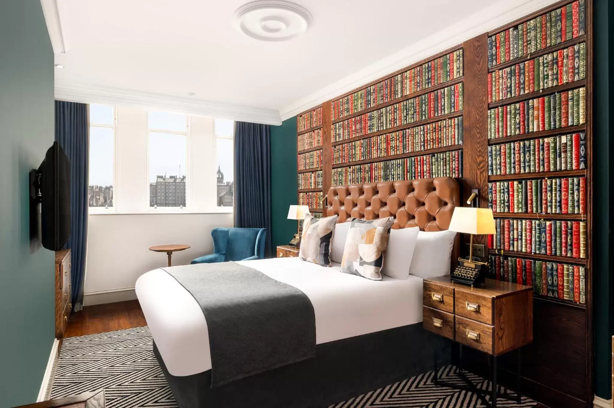 Photo of the whole room in Hotel Indigo - Edinburgh - Princes Street, an IHG Hotel