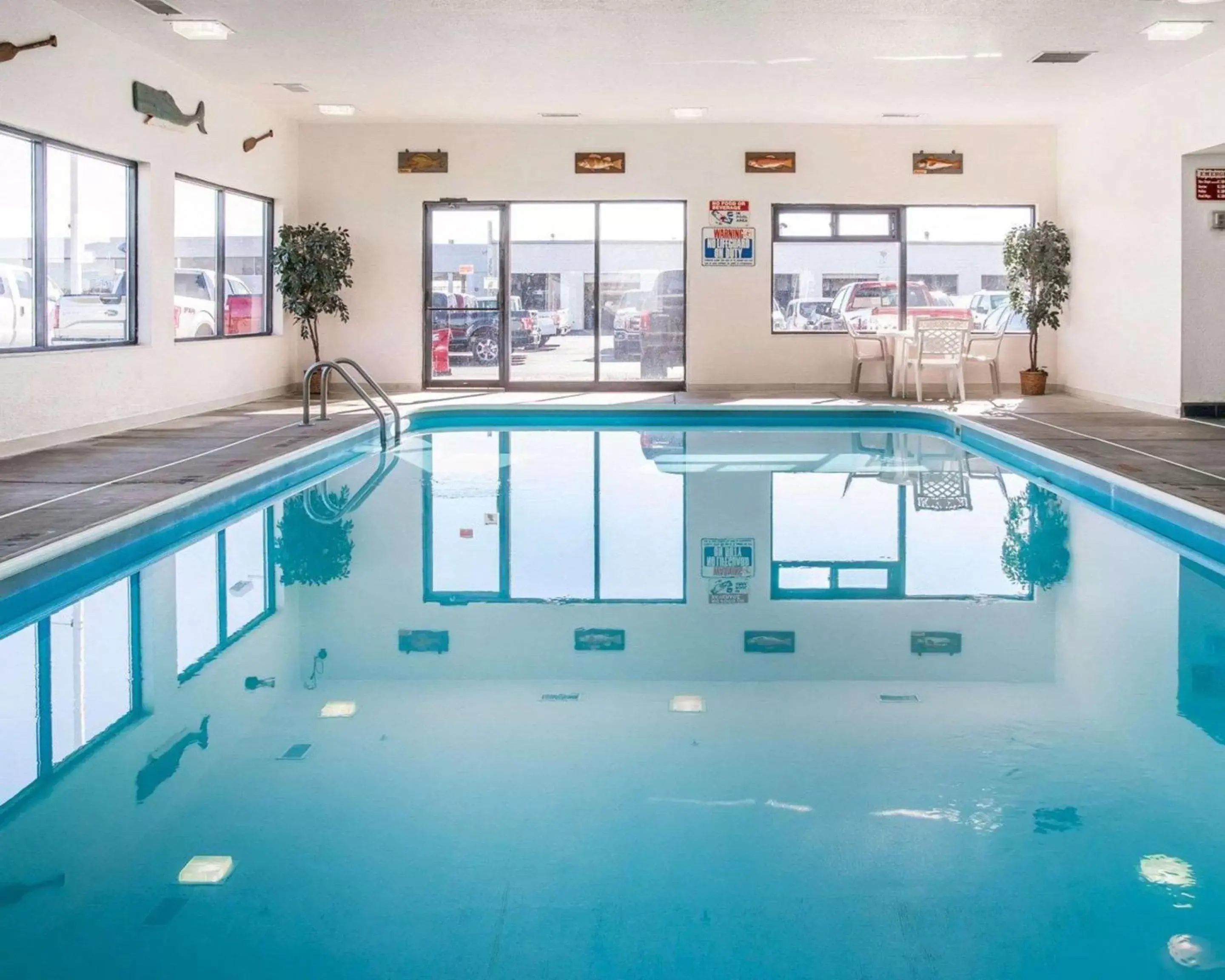 On site, Swimming Pool in Comfort Inn & Suites Maumee - Toledo - I80-90