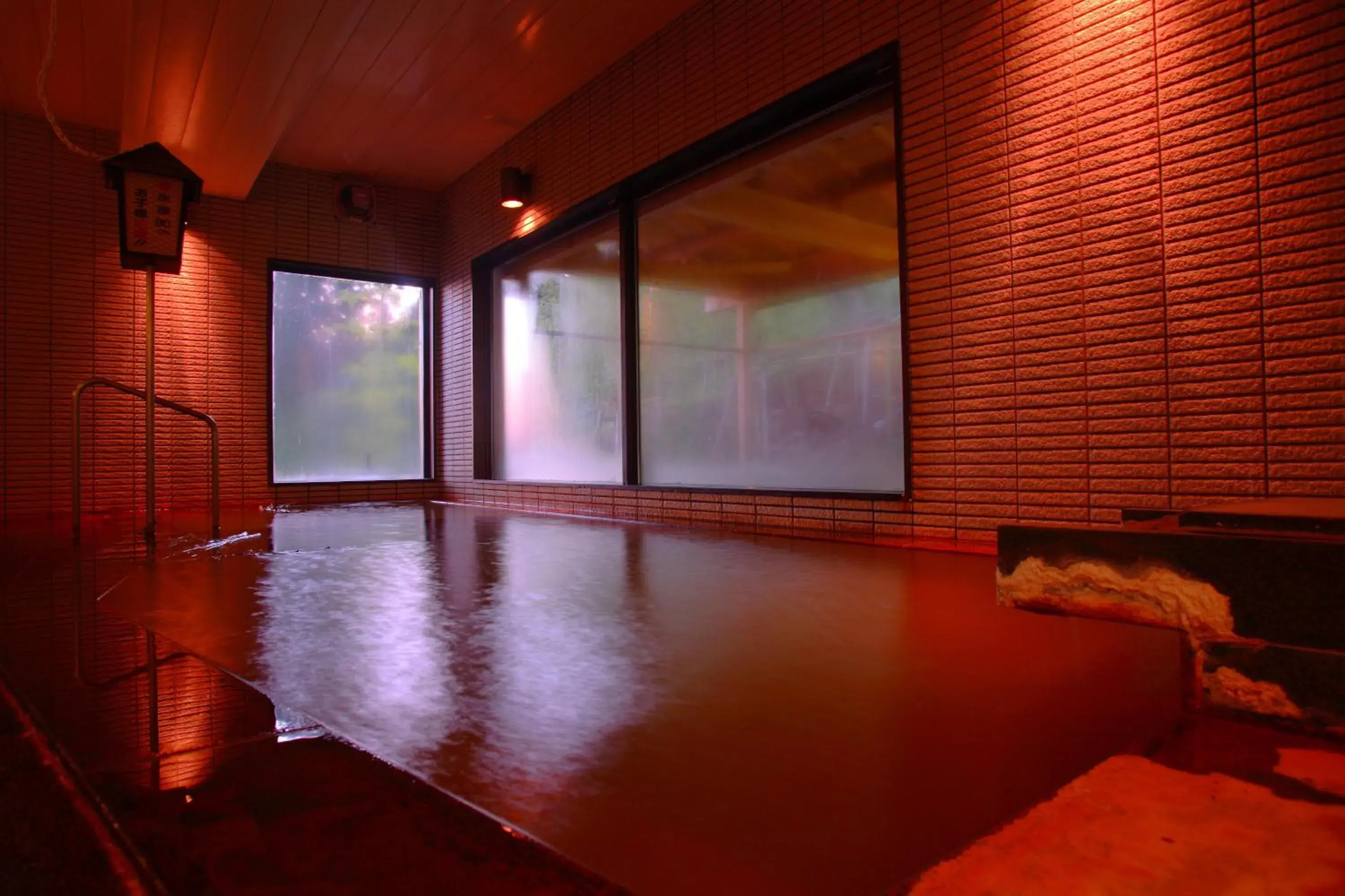 Hot Spring Bath, Swimming Pool in Shibu Onsen Sakaeya