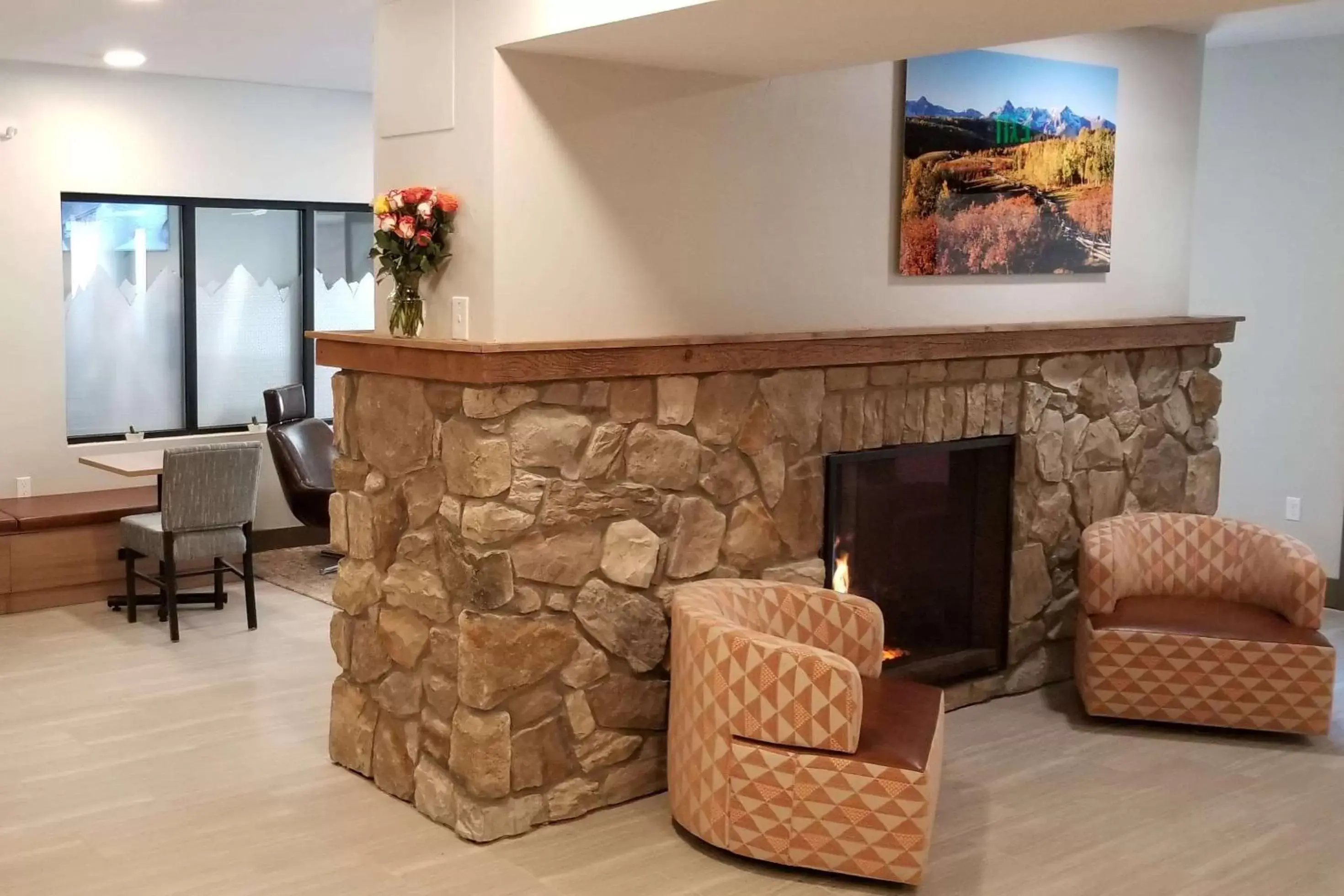 Lobby or reception, Lobby/Reception in Microtel Inn & Suites by Wyndham Georgetown Lake