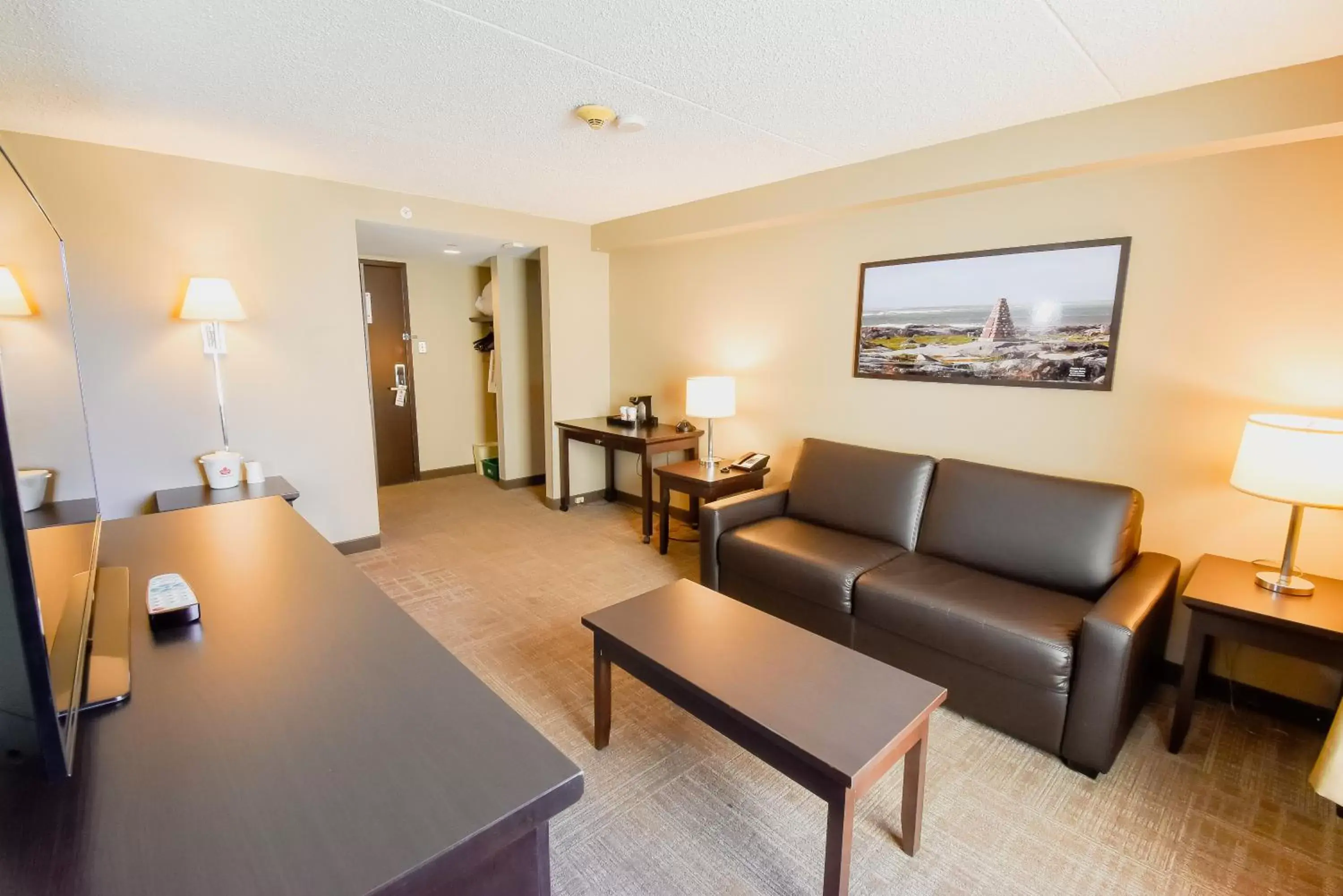 Living room, Seating Area in Canad Inns Destination Centre Transcona