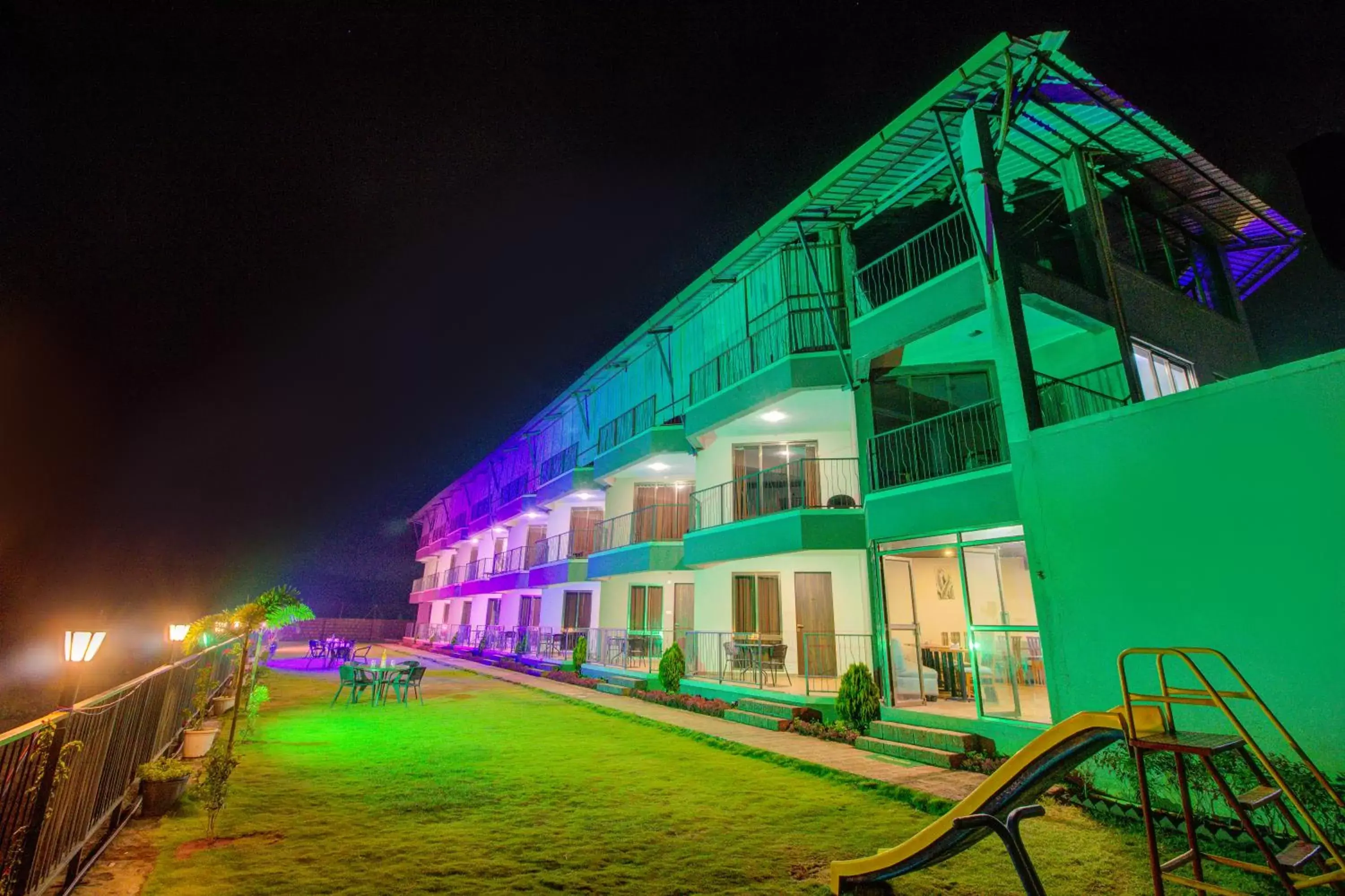 Property building in Mountain Breeze Resort, Mahabaleshwar Property building in Mountain Breeze Resort, Mahabaleshwar