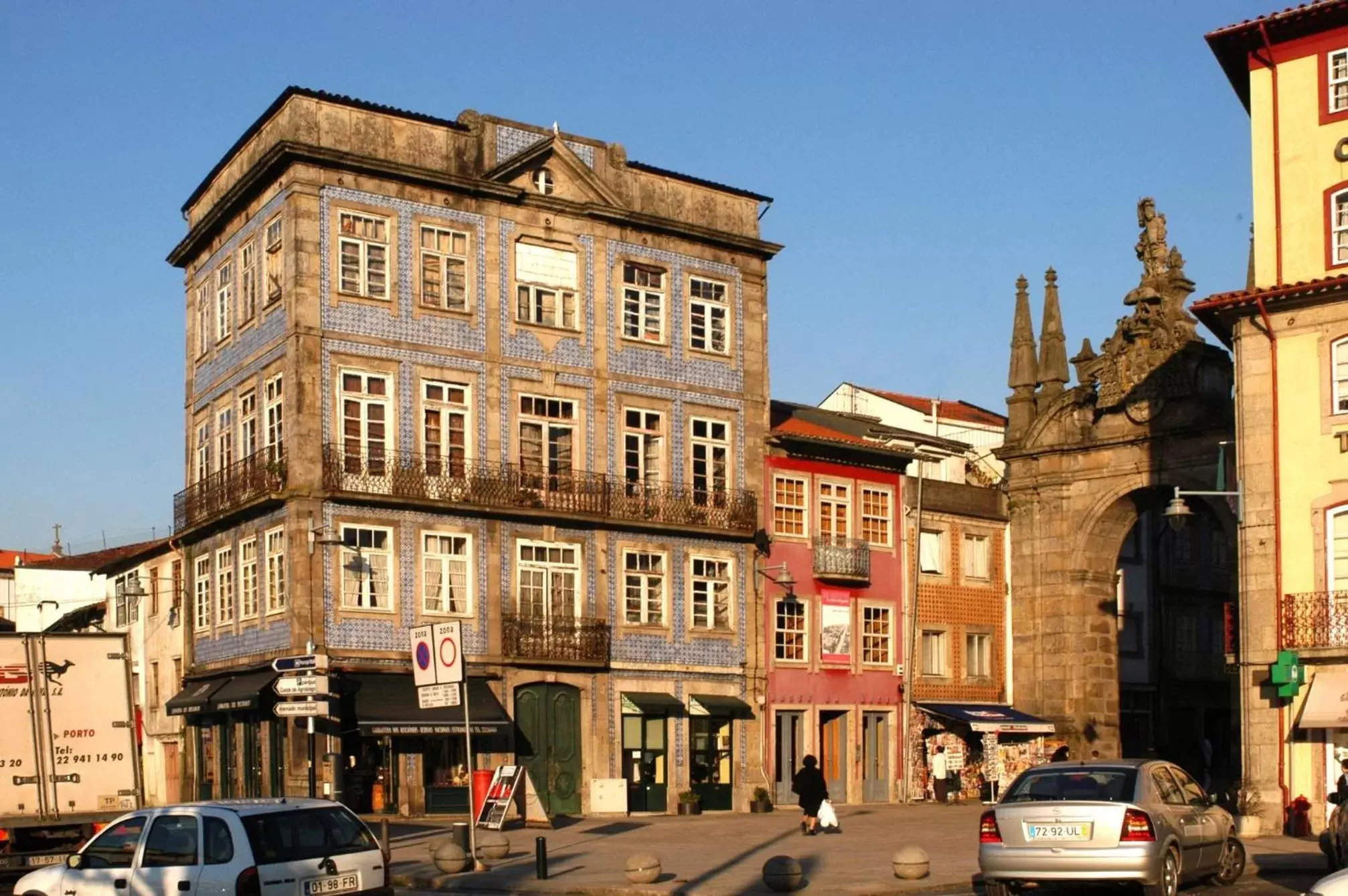 Area and facilities, Neighborhood in Hotel do Lago