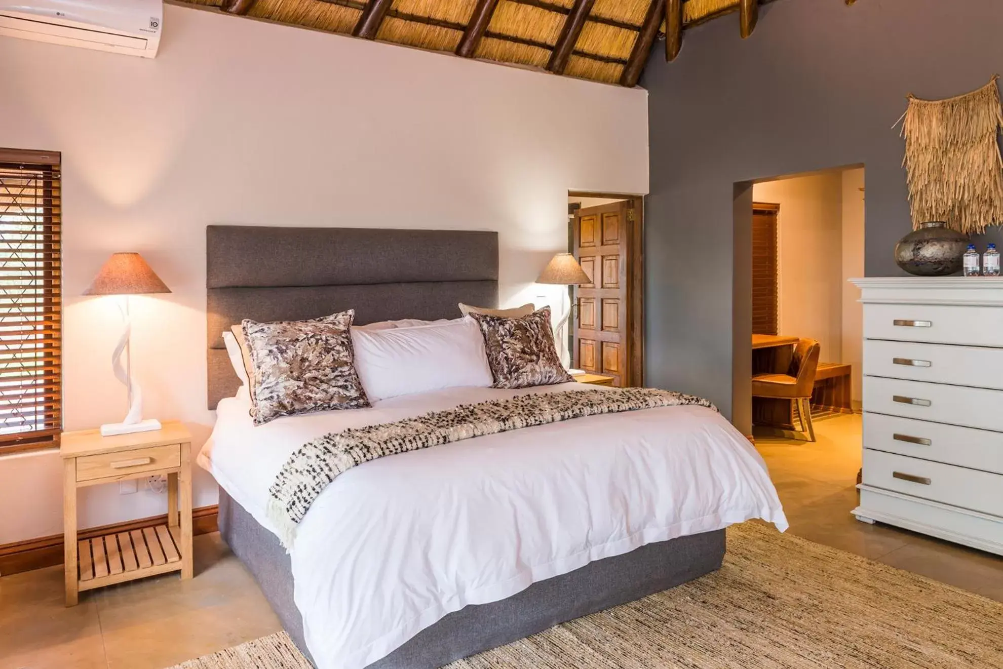 Bed in ANEW Hotel Hluhluwe Bed in ANEW Hotel Hluhluwe