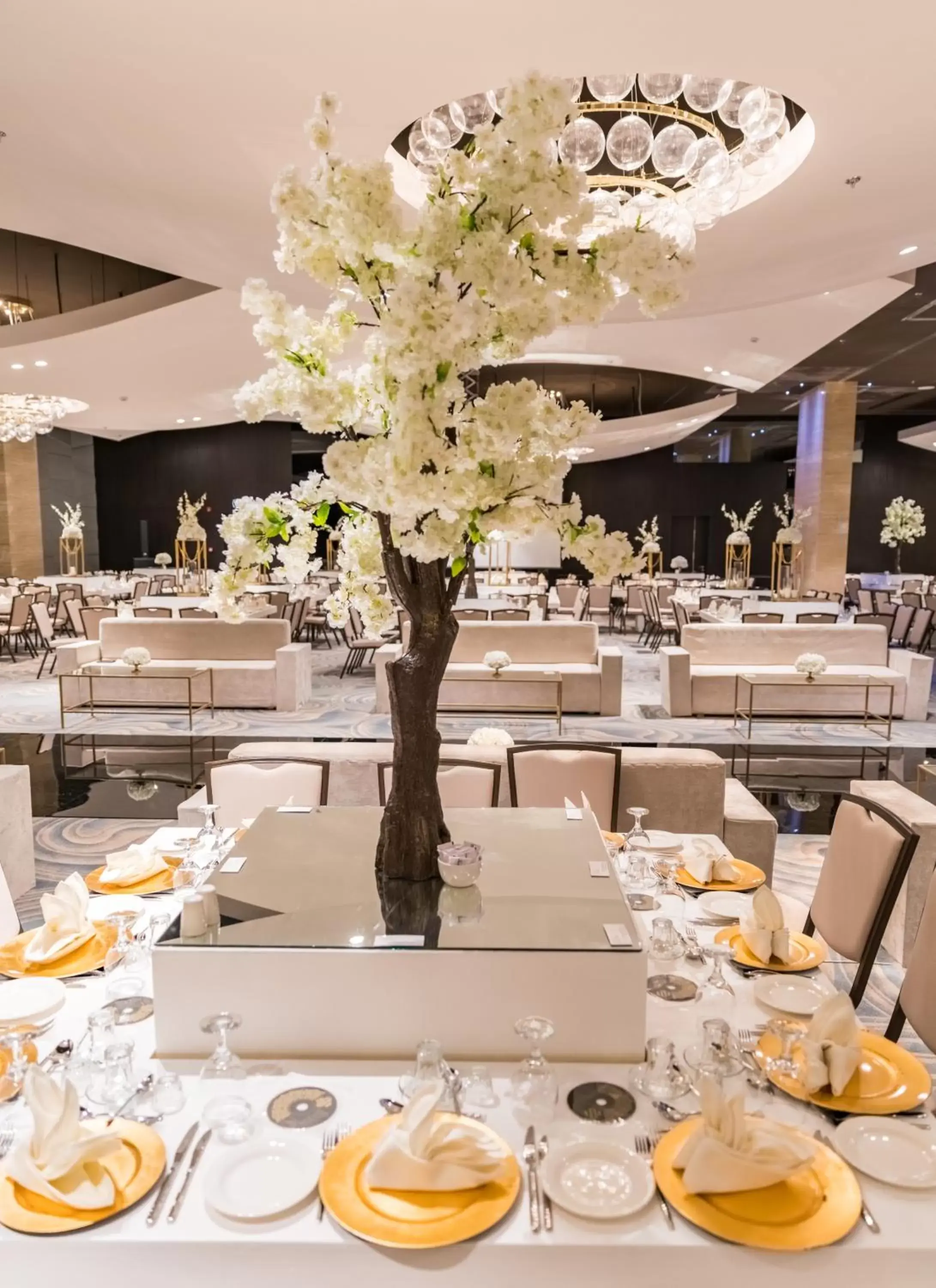 Banquet/Function facilities, Restaurant/Places to Eat in The Grove Hotel & Conference Centre Bahrain