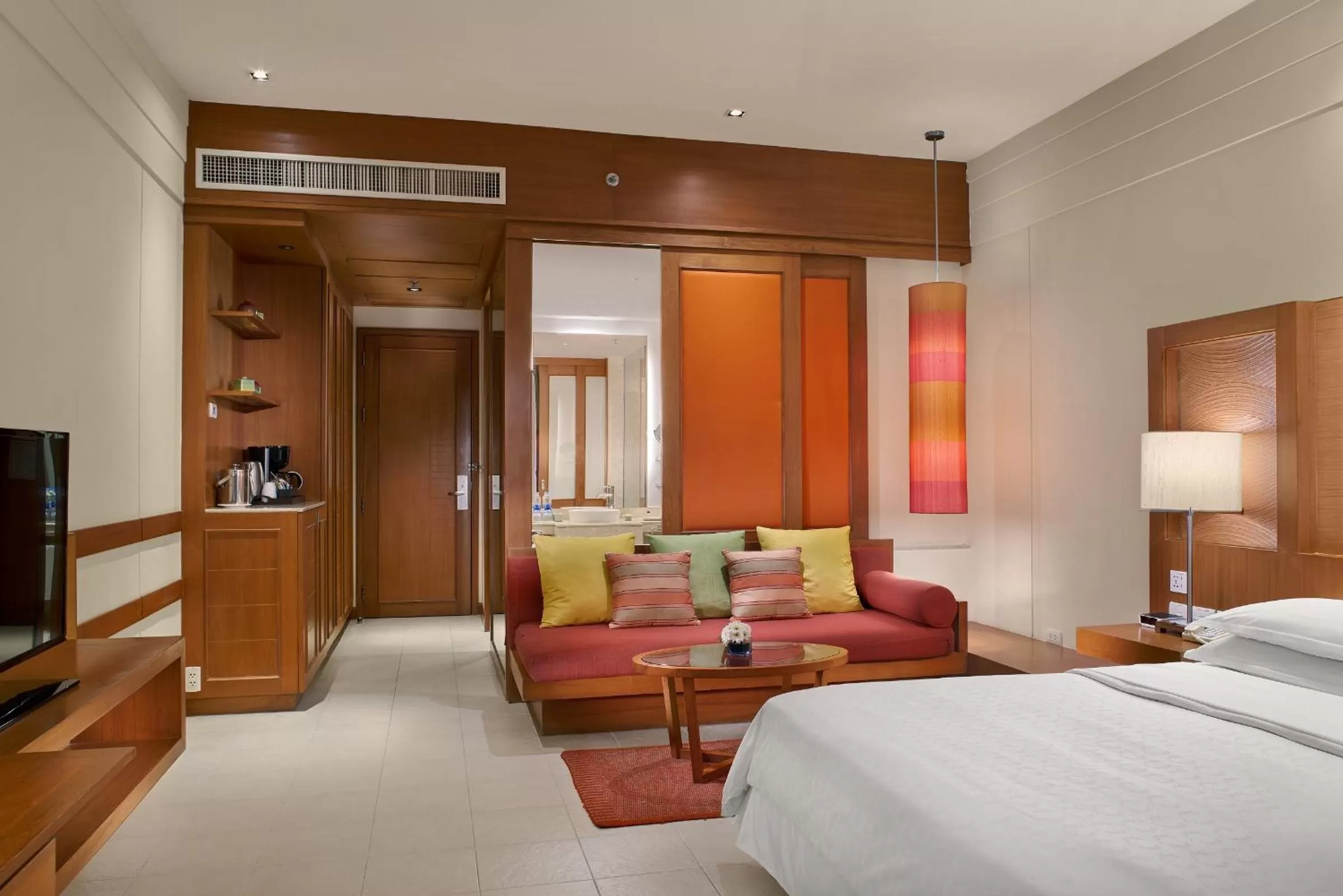 Bedroom, Bed in Sheraton Hua Hin Resort & Spa