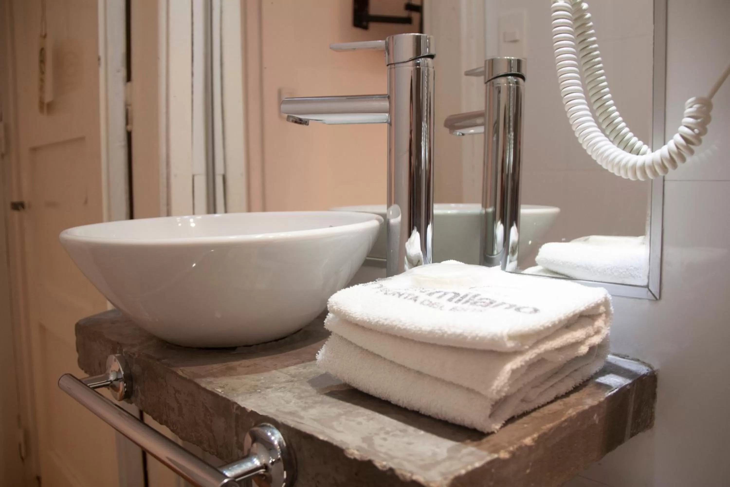 towels in Hotel Milano