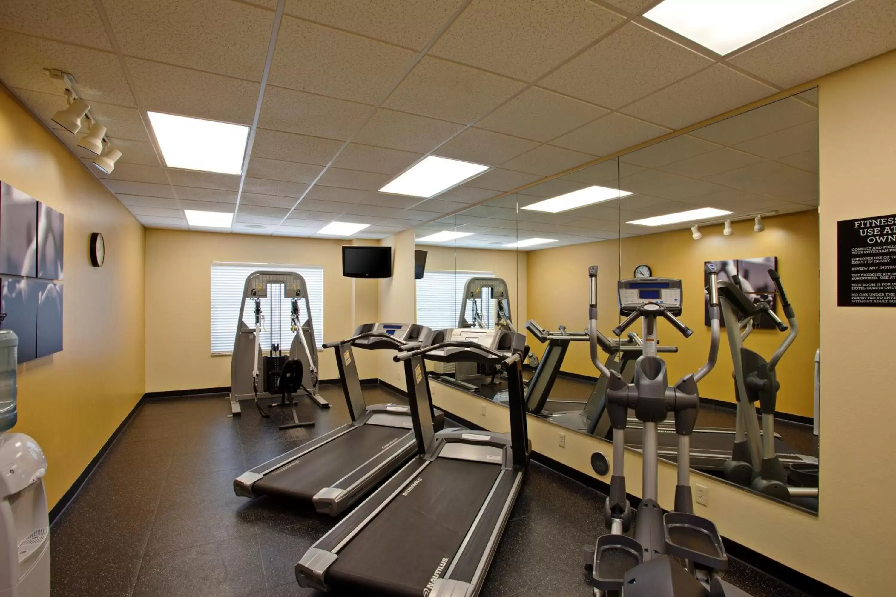 Fitness centre/facilities, Fitness Center/Facilities in Country Inn & Suites by Radisson, Tucson City Center, AZ