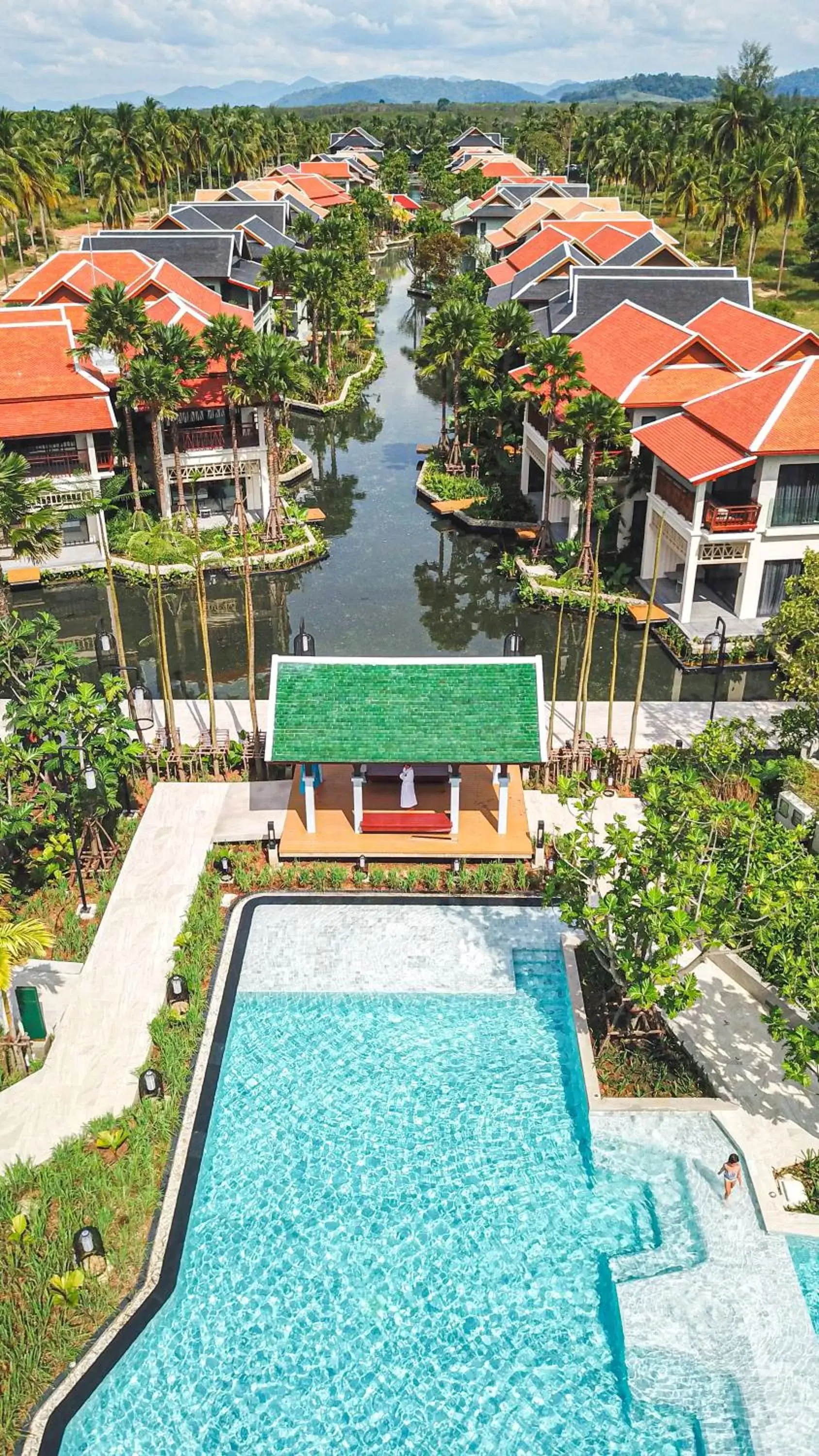 Bird's eye view, Bird's-eye View in Grand Mercure Khao Lak Bangsak