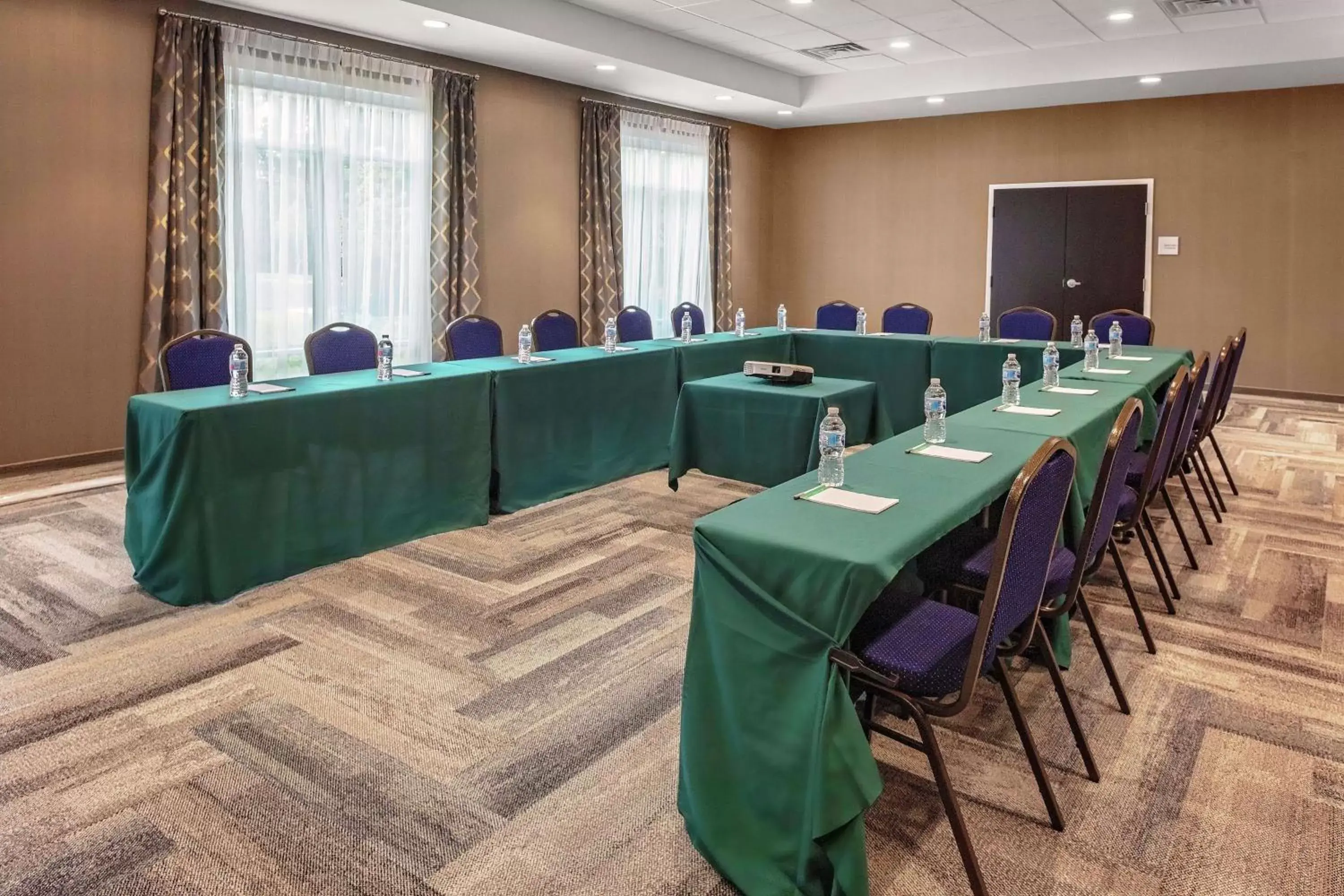 Meeting/conference room in Hampton Inn Cranbury