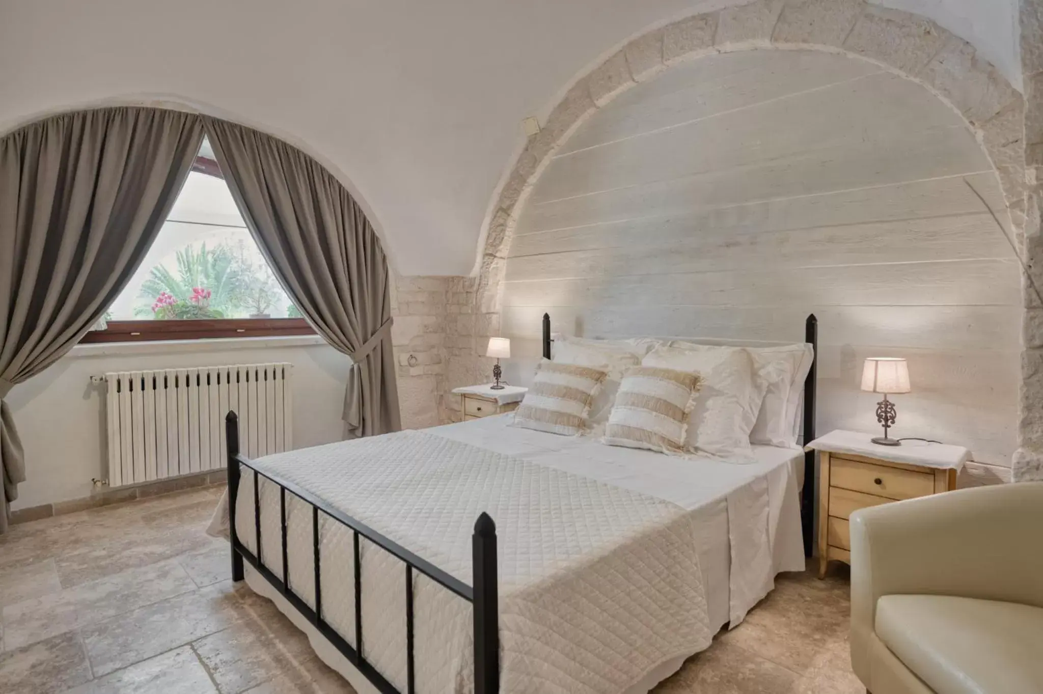 Bed in Trulli D'autore