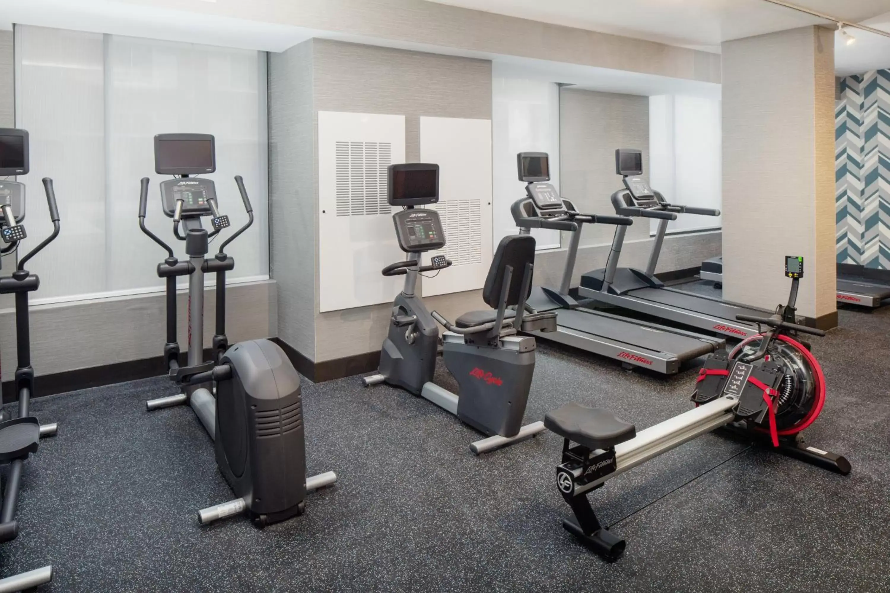 Fitness centre/facilities, Fitness Center/Facilities in Holiday Inn Express - Washington DC Downtown, an IHG Hotel
