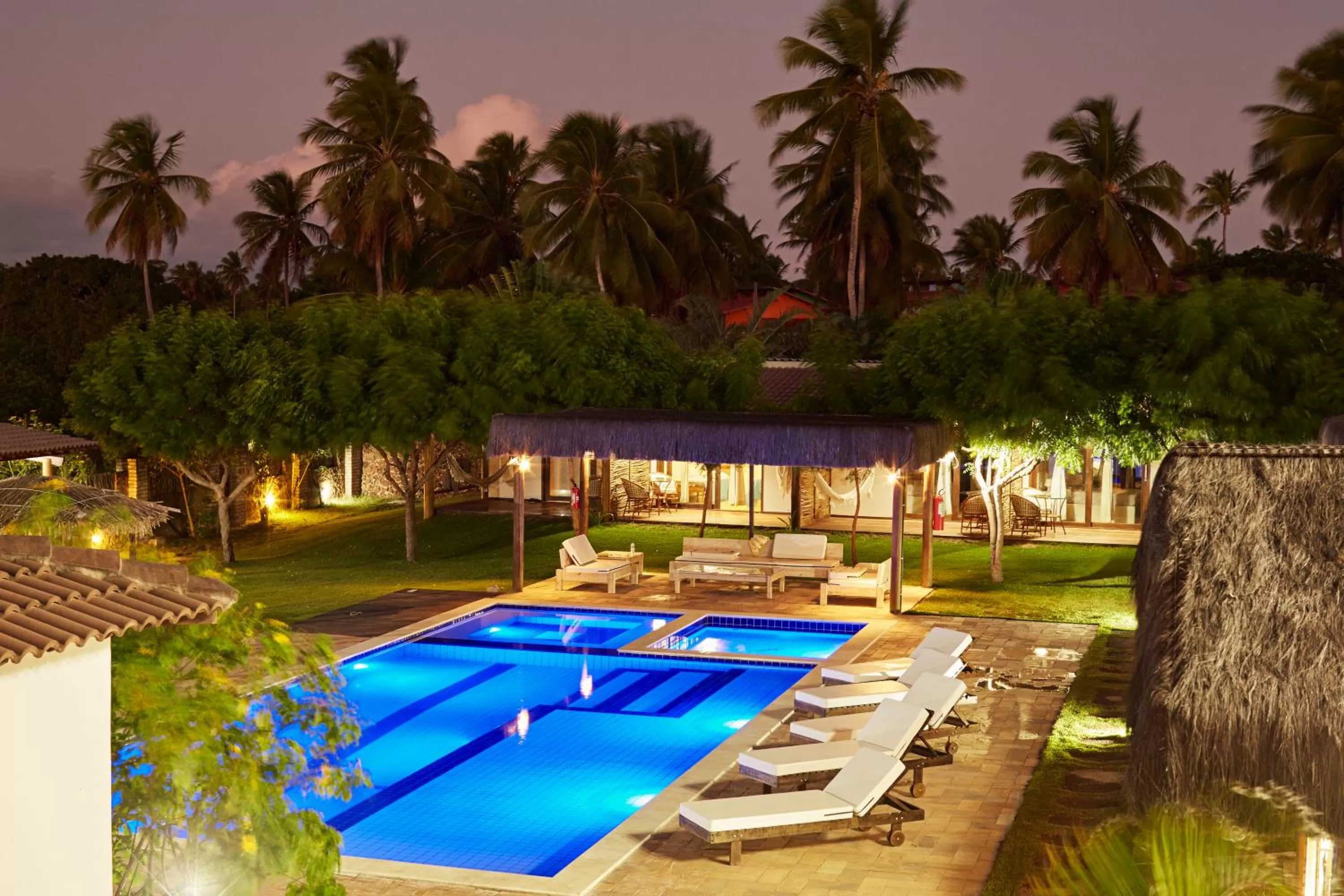Pool view in Vila Emanuelle Pousada Boutique
