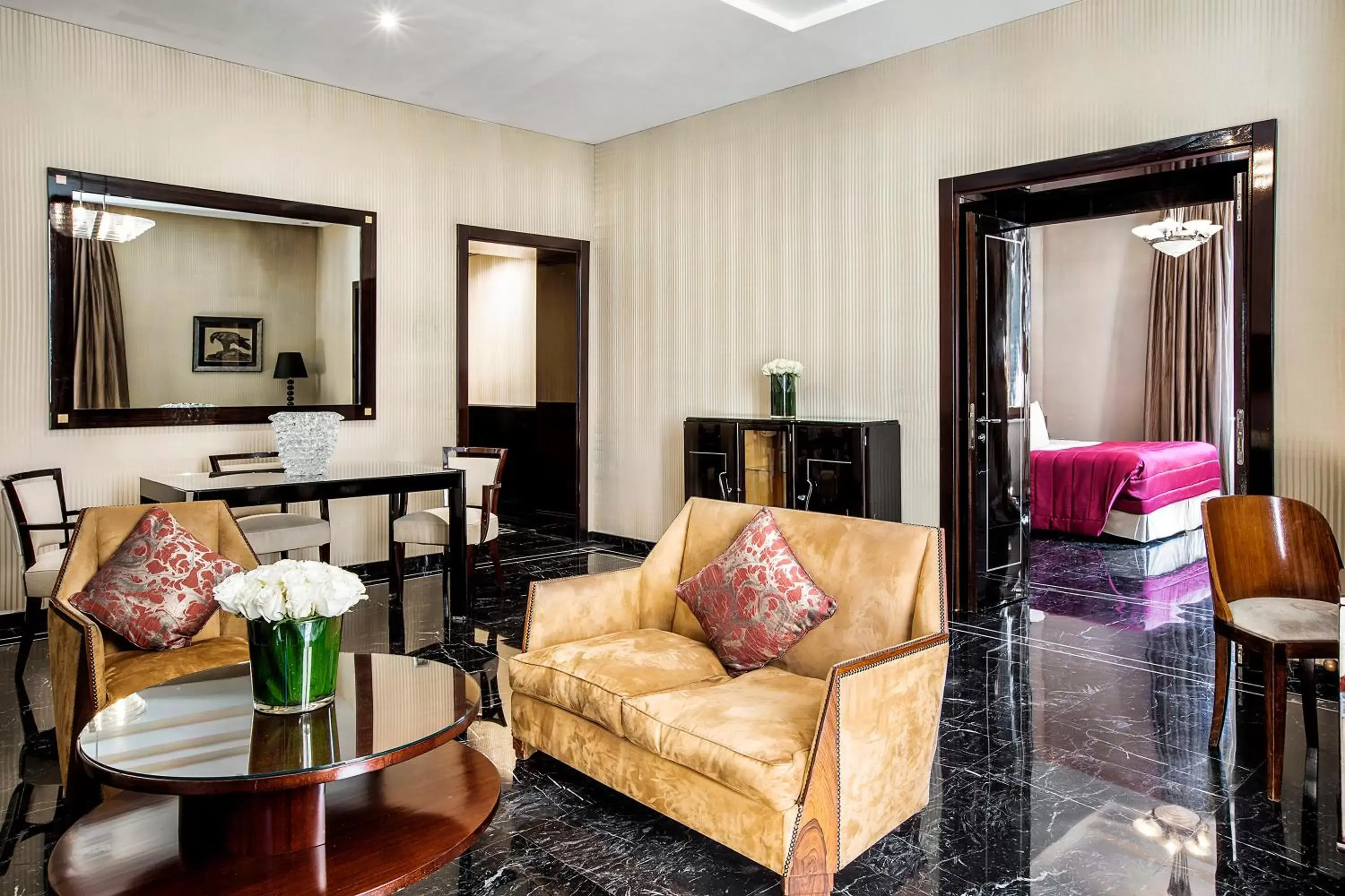 Living room, Seating Area in Baglioni Hotel Regina - The Leading Hotels of the World