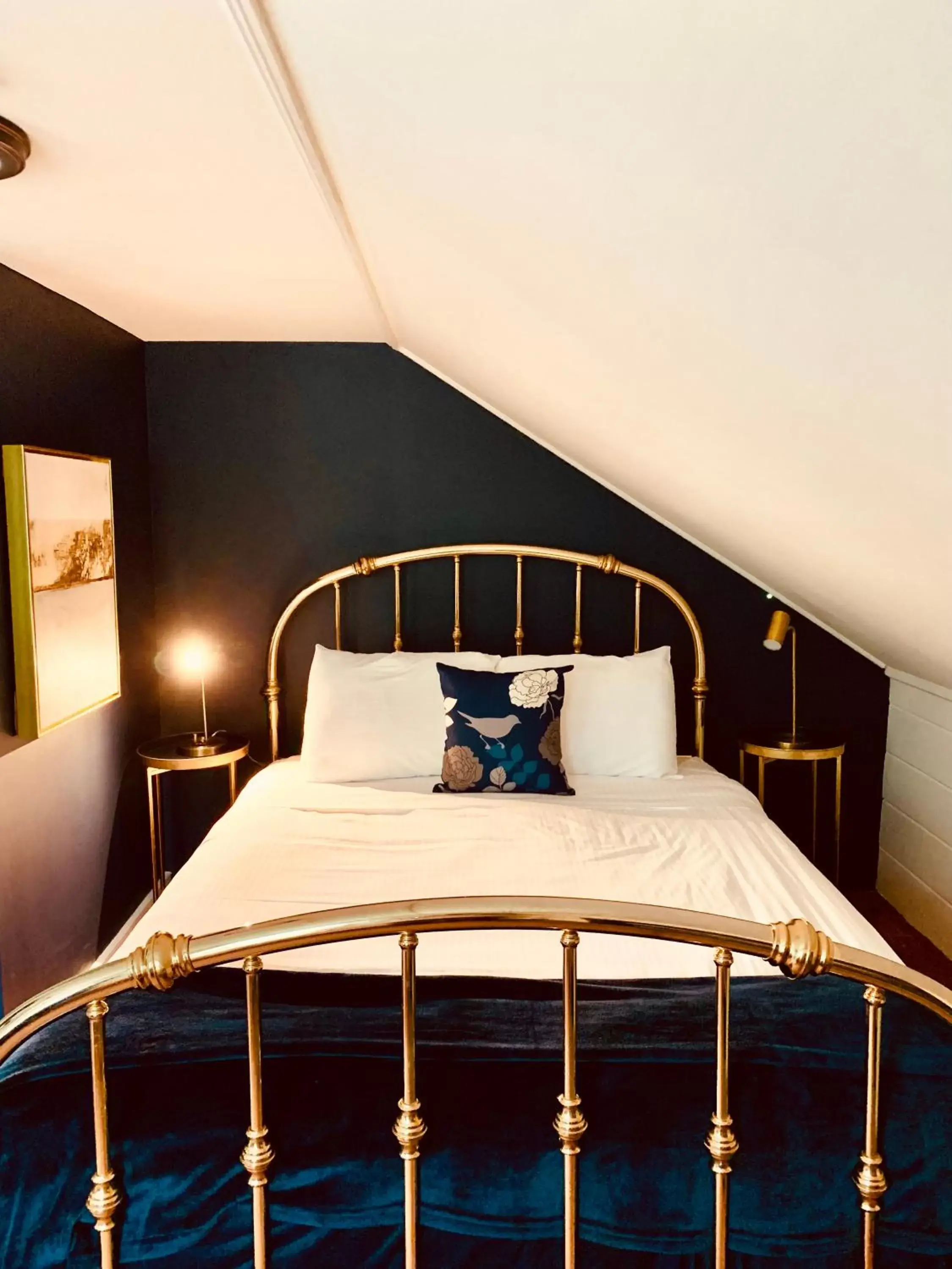 Bed in The Nutmeg Vermont Bed in The Nutmeg Vermont