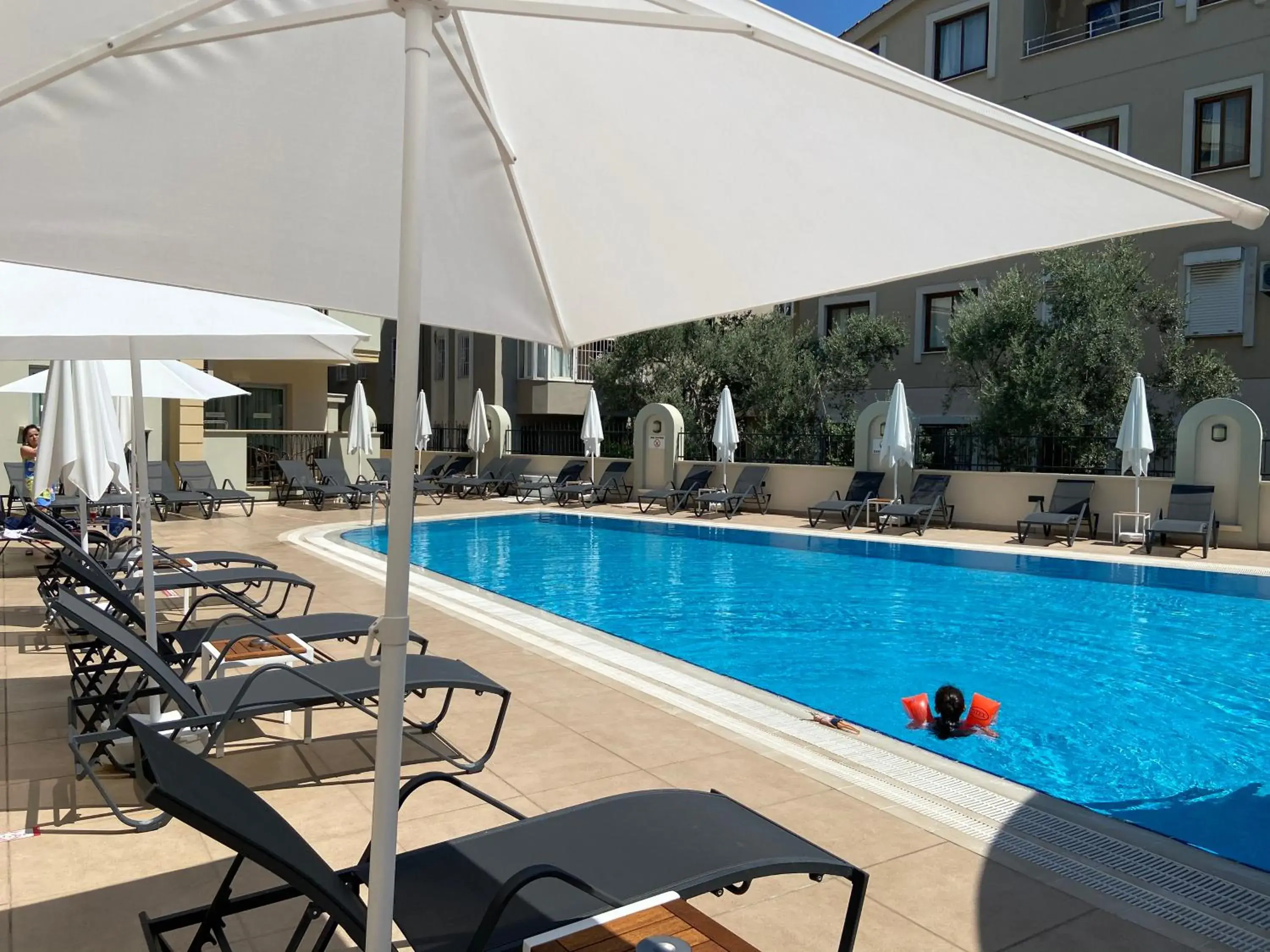 Swimming Pool in Club Karakas Apart Otel