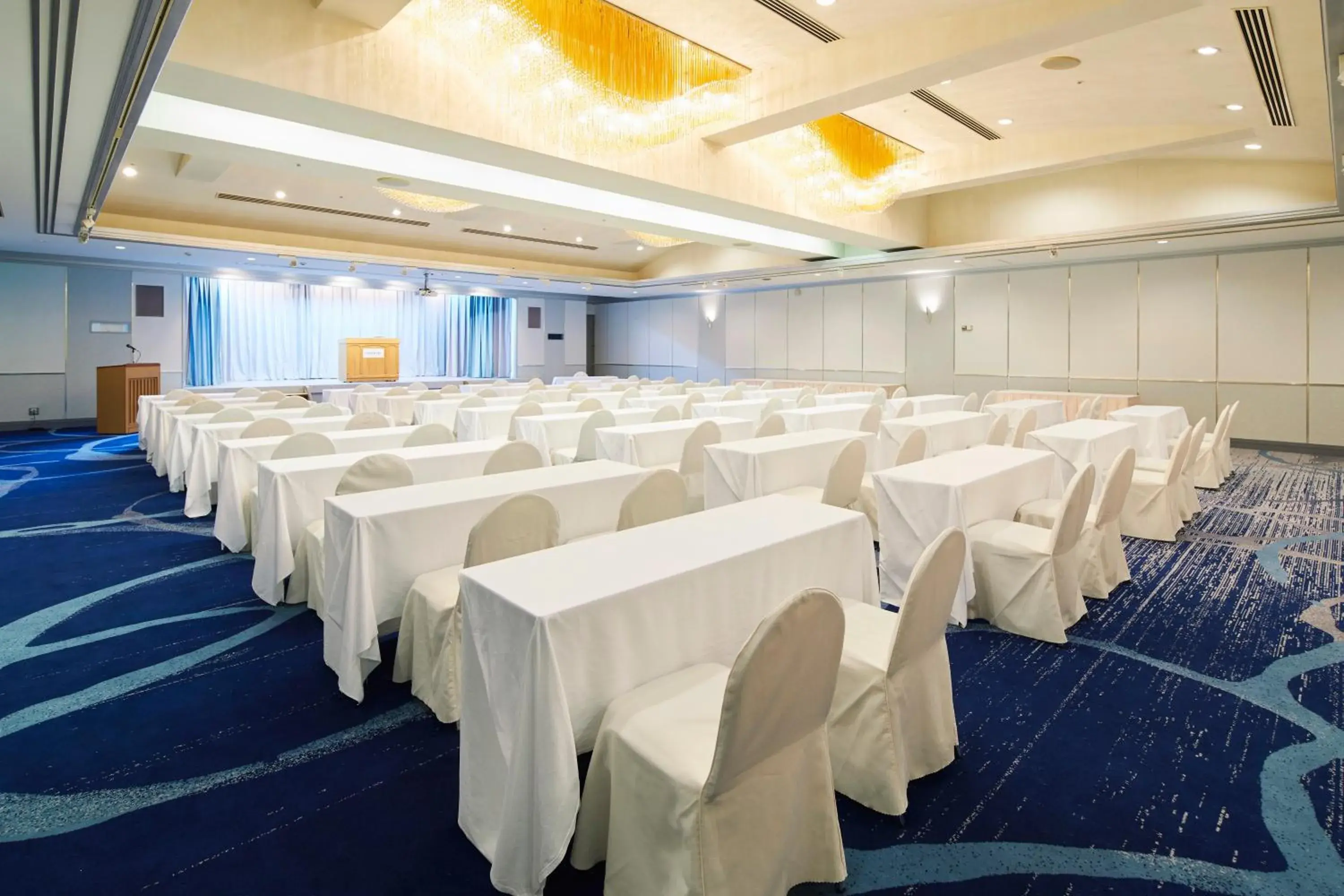 Banquet/Function facilities in Novotel Okinawa Naha