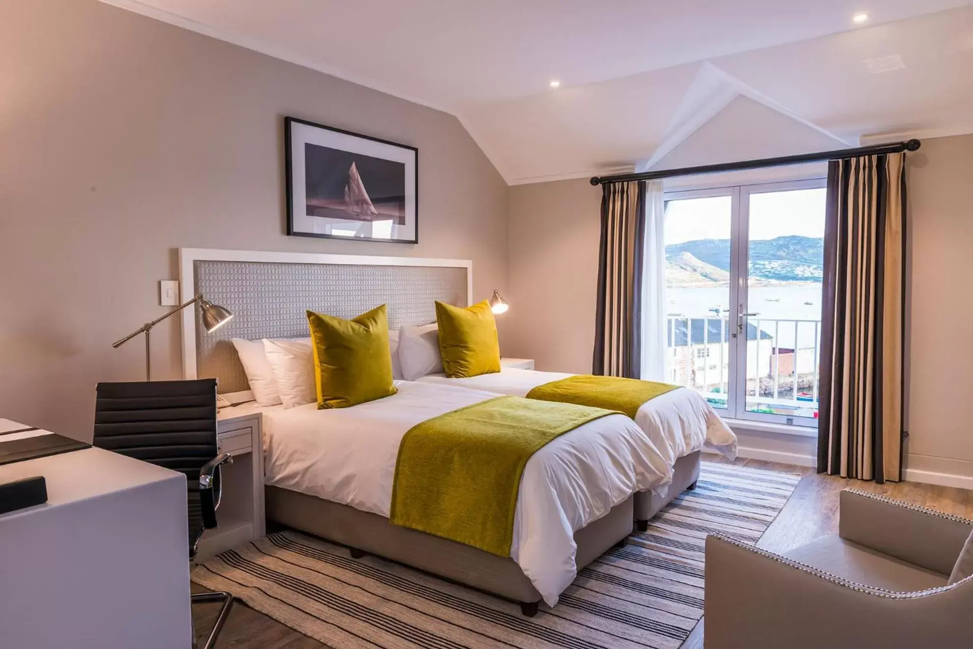 Bed in Simon's Town Quayside Hotel