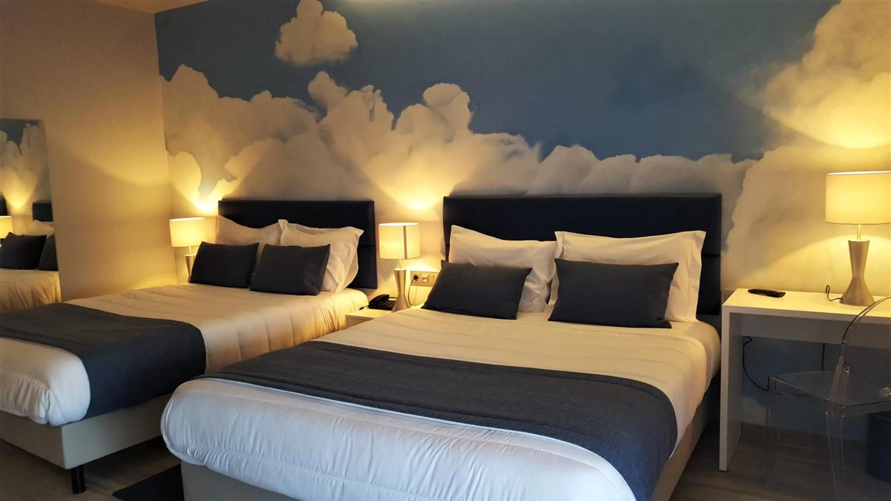 Bedroom, Bed in Hotel Aleluia