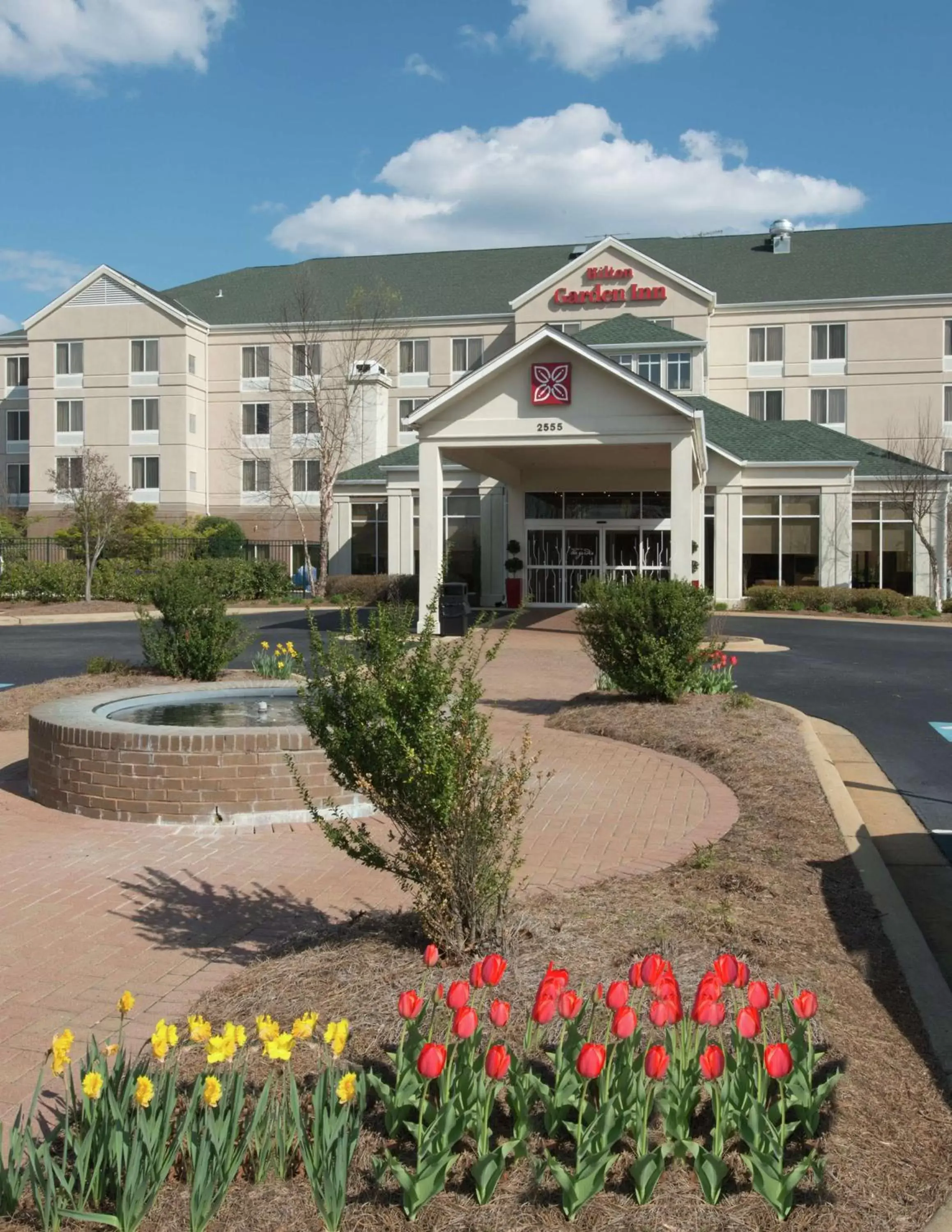 Property Building in Hilton Garden Inn Auburn/Opelika