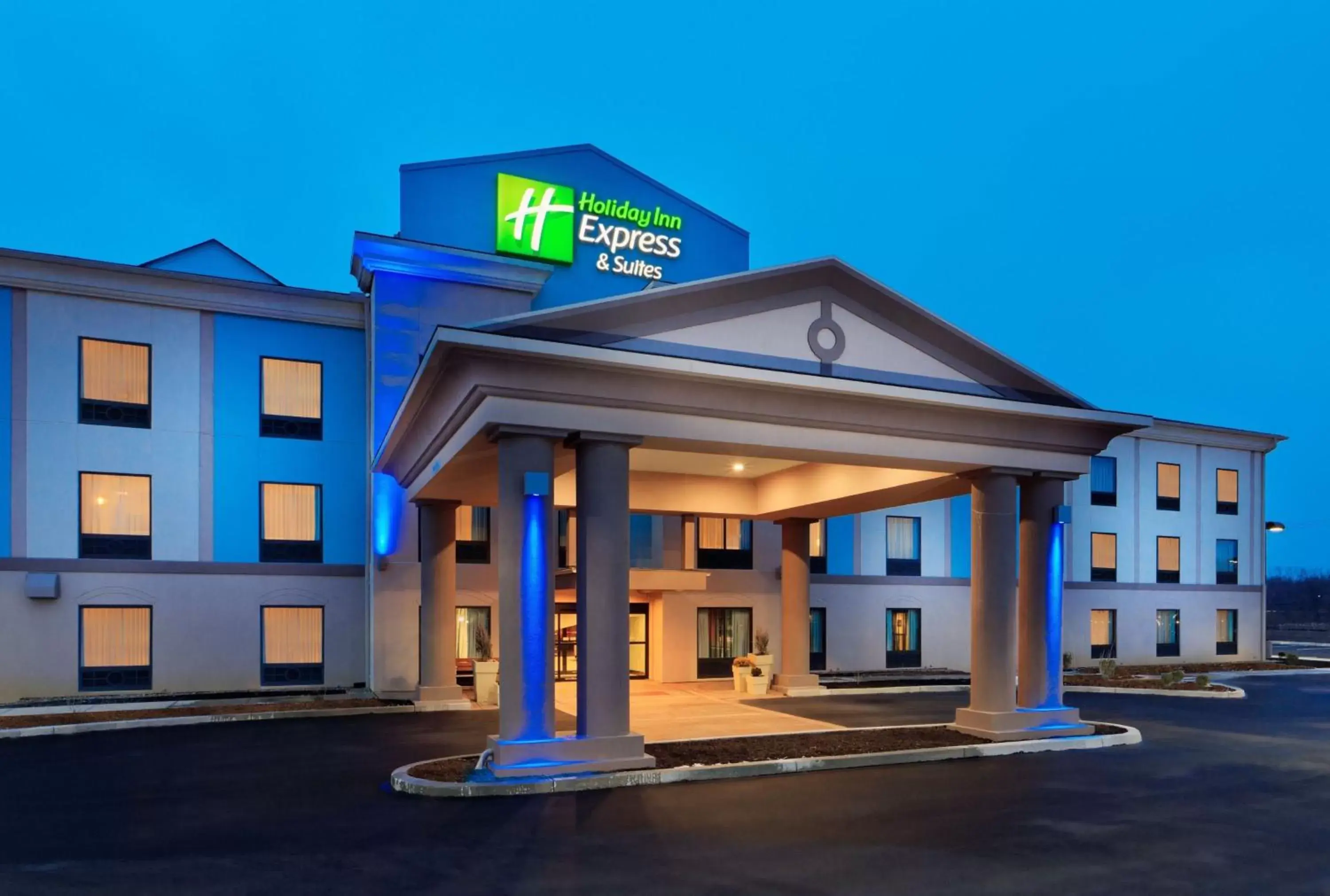Property building in Holiday Inn Express & Suites Northeast, an IHG Hotel