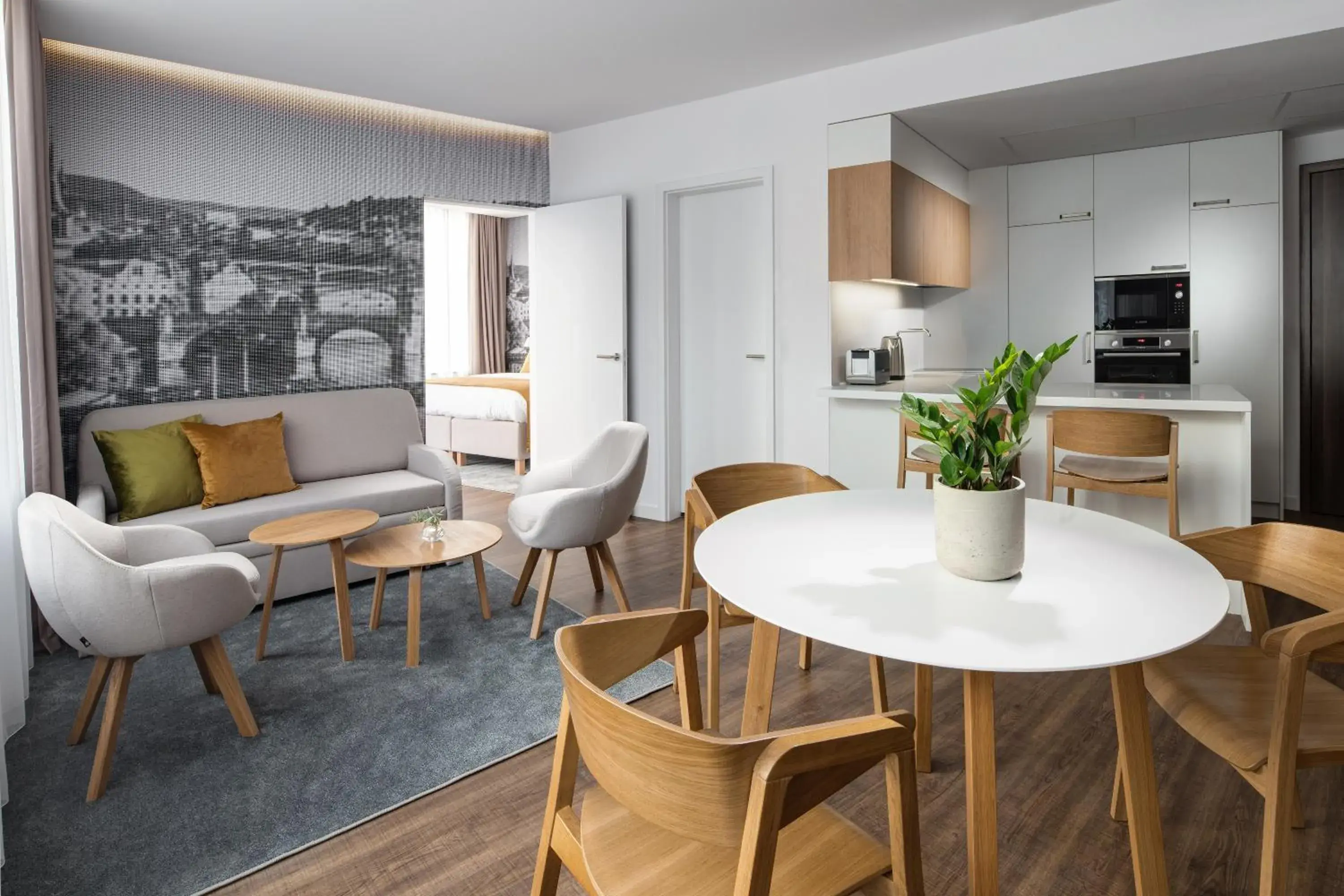 Kitchen or kitchenette, Seating Area in Mamaison Residence Downtown Prague