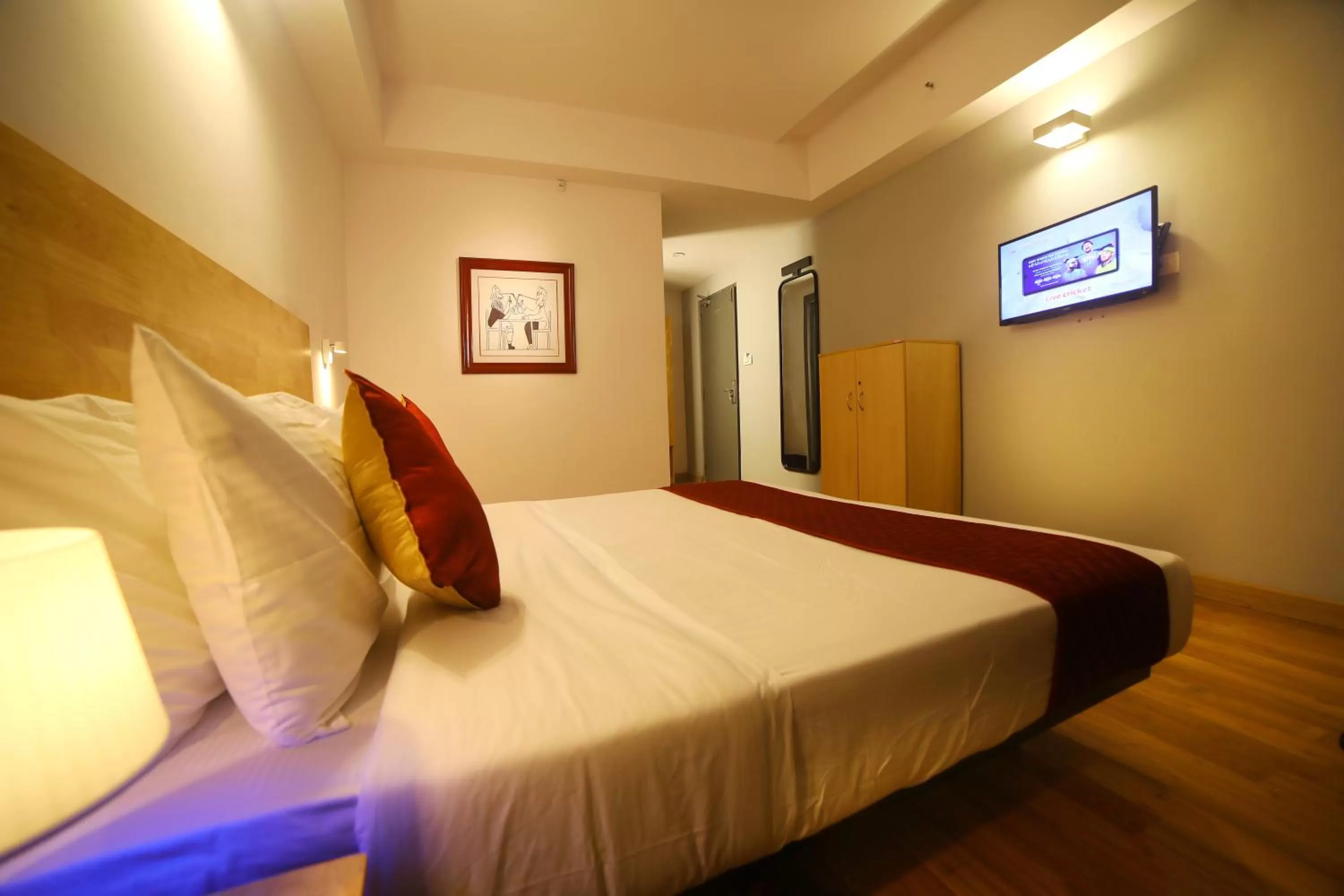 Shower, Bed in The Urban Stays