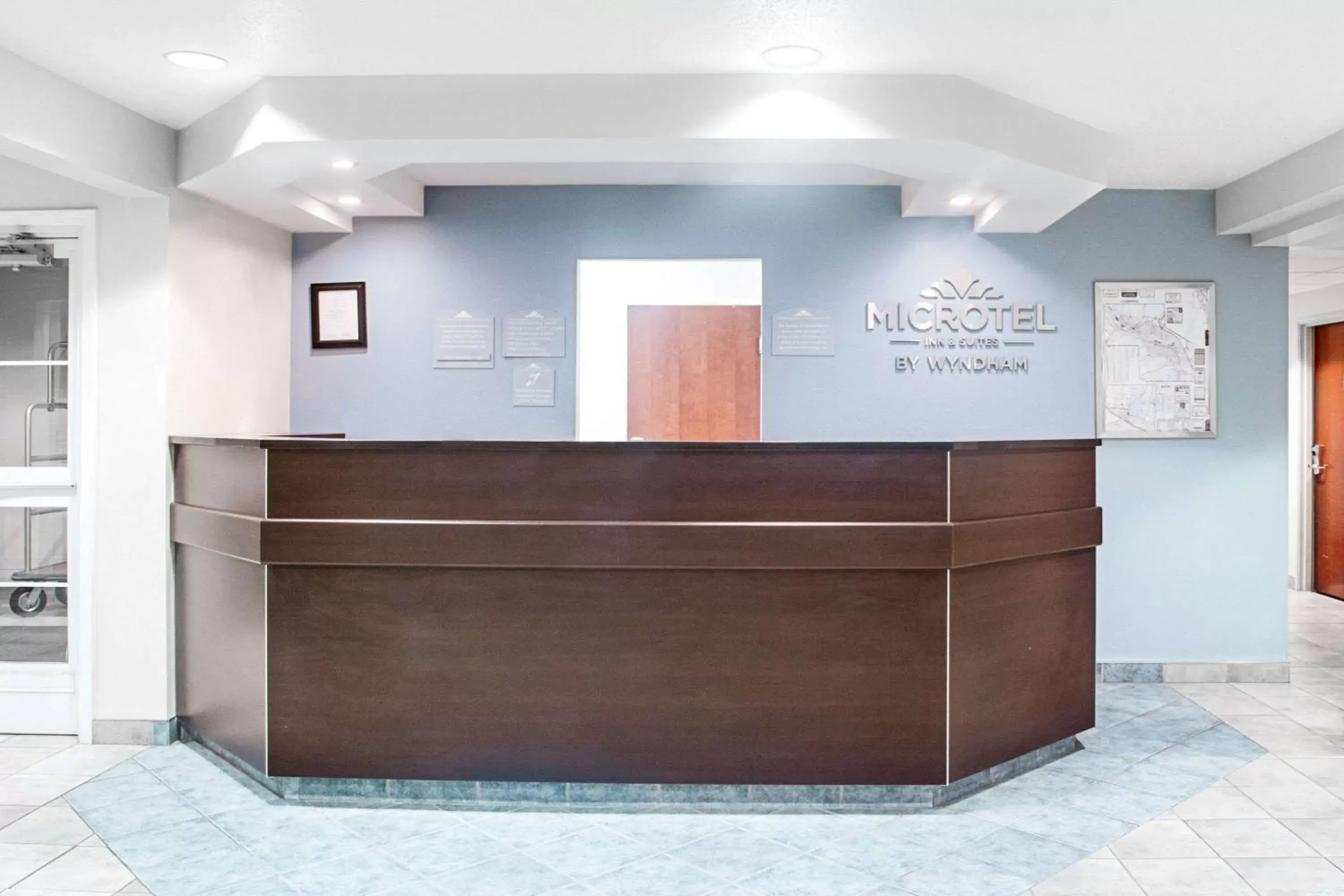 Lobby or reception in Microtel Inn & Suites Bath Lobby or reception in Microtel Inn & Suites Bath