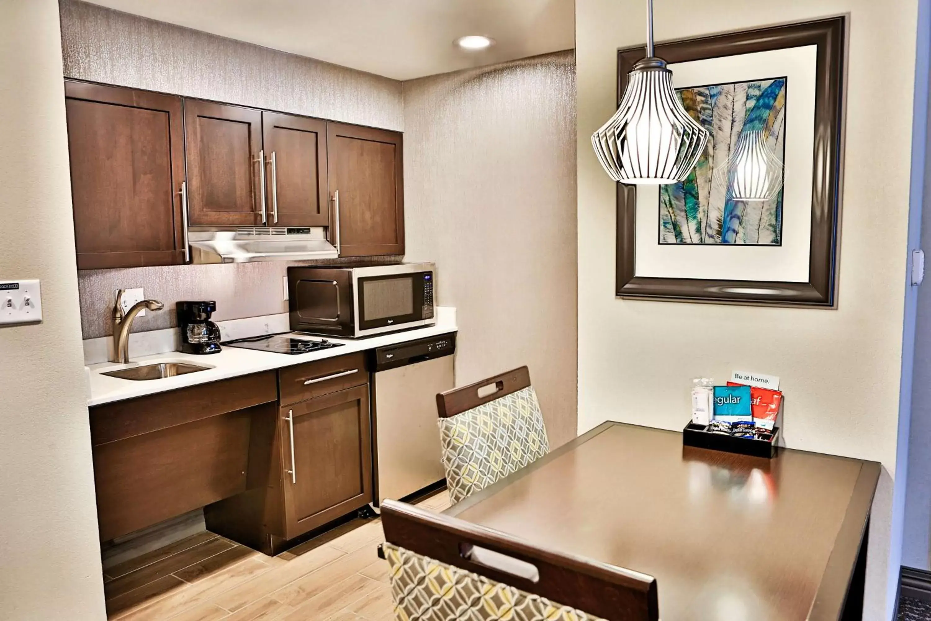 Kitchen or kitchenette, Kitchen/Kitchenette in Homewood Suites by Hilton Asheville