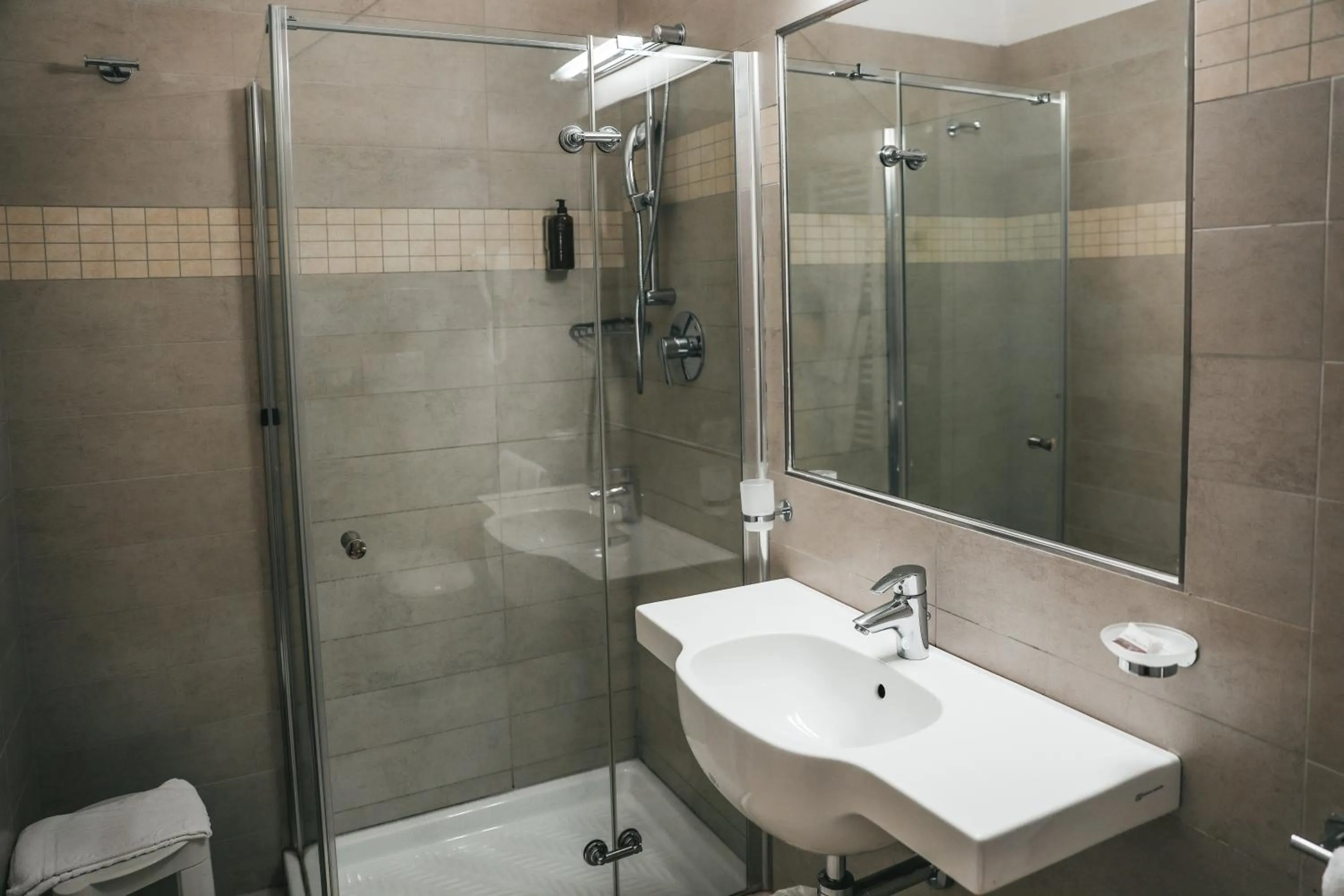 Bathroom in Hotel Dante Family Spa Resort