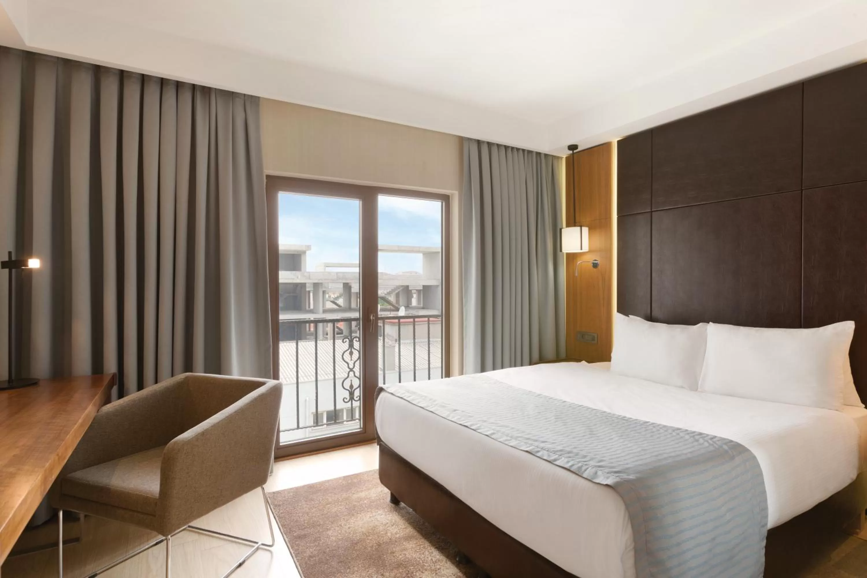 City view, Bed in Ramada by Wyndham Istanbul Florya